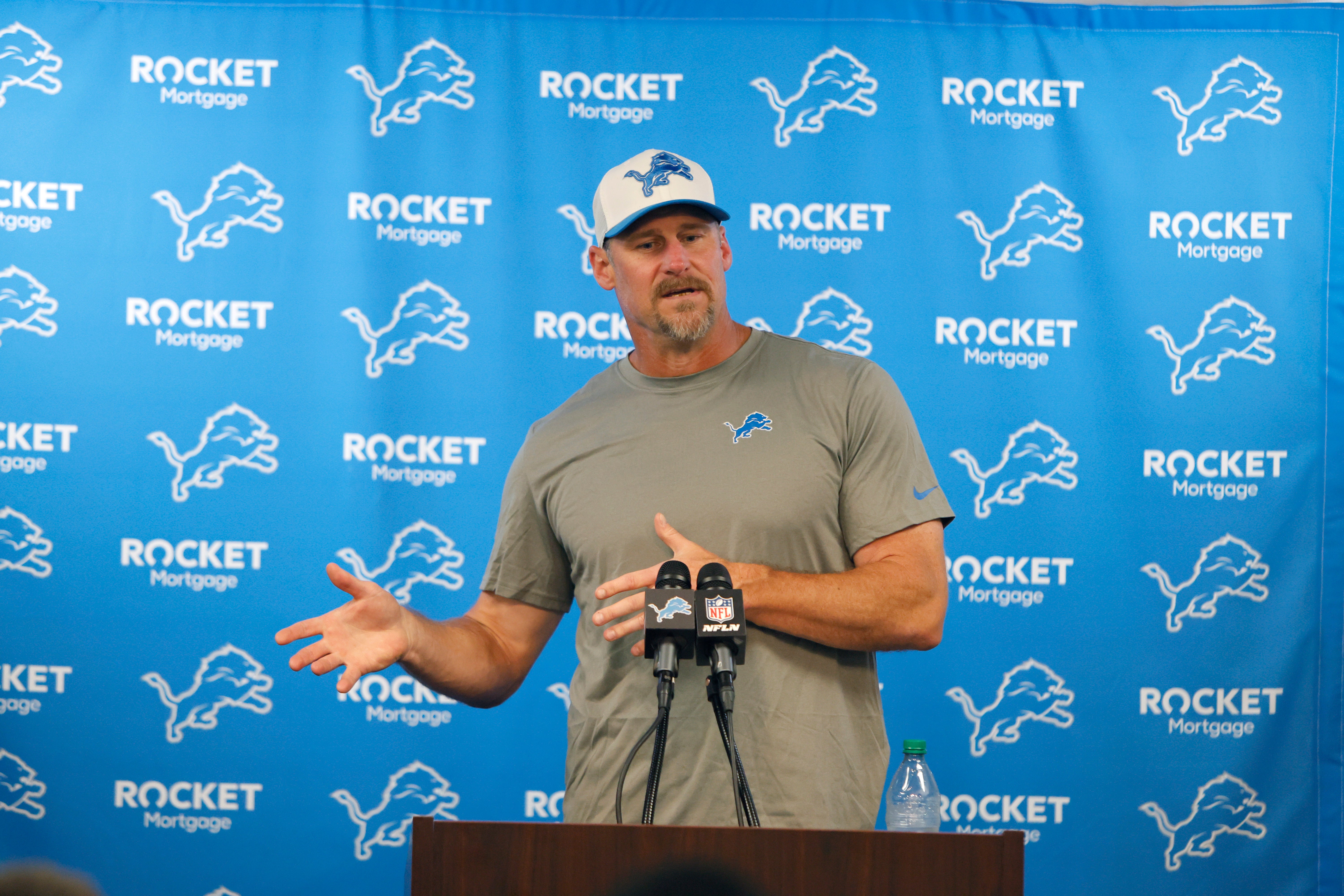 Steelers Lions Football