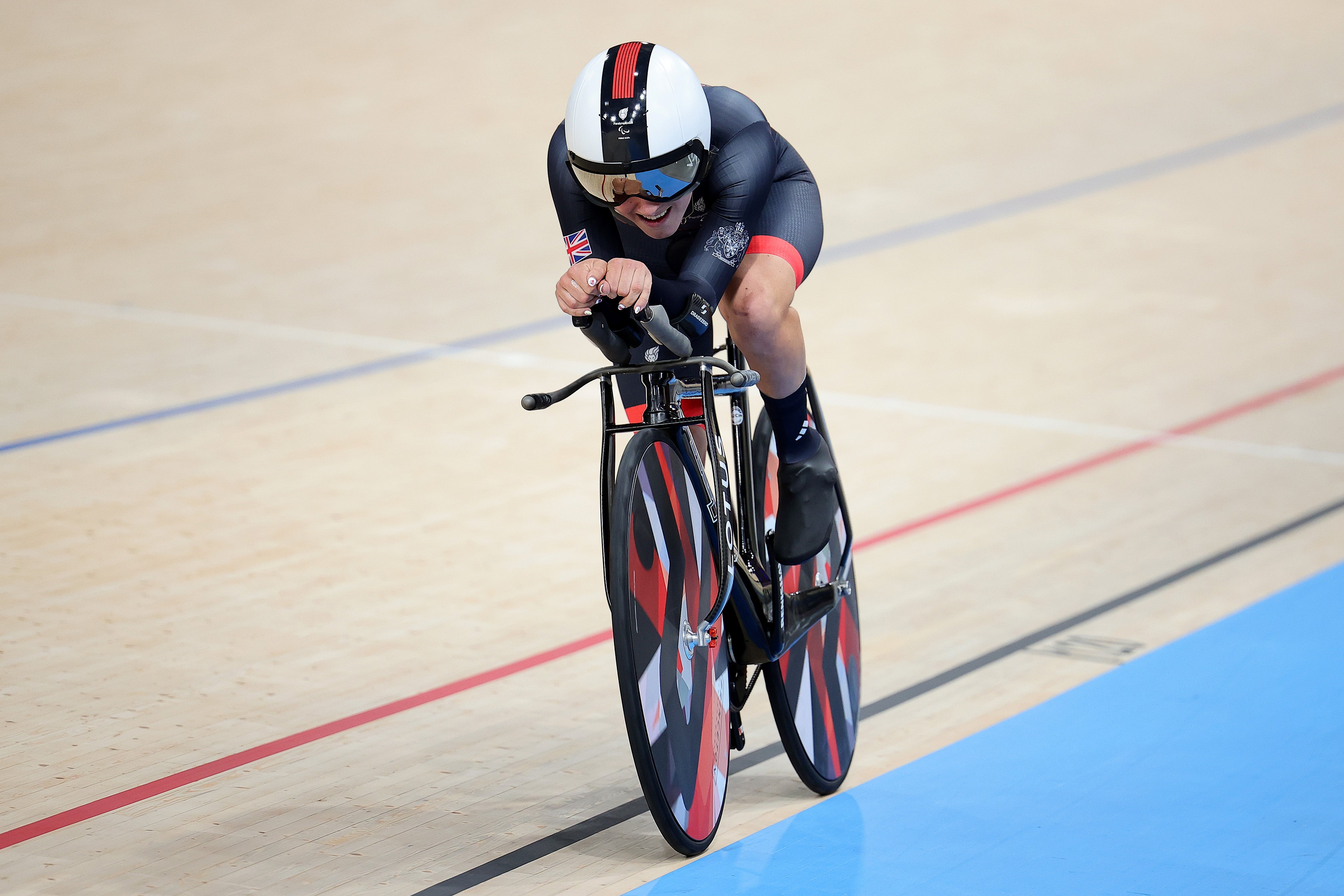 Schrager on her way to a silver medal