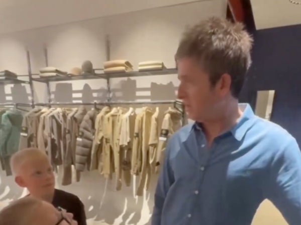 Noel Gallagher asked about Liam bust-up by kids while shopping in London