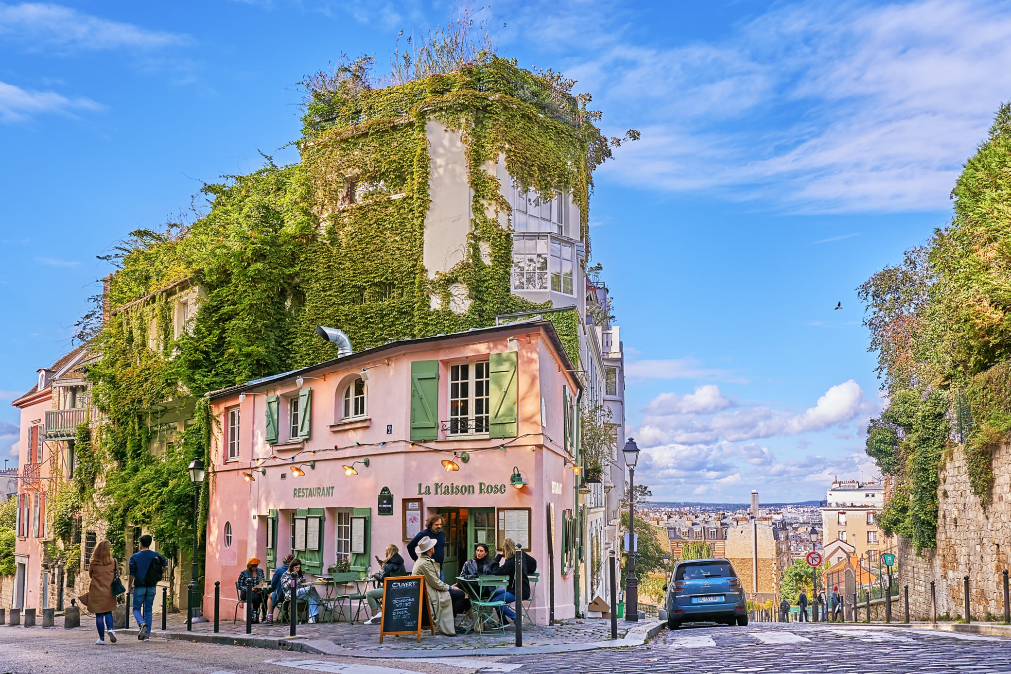 Montmarte’s historic Rue de l’Abreuvoir was used as the backdrop for scenes in ‘Emily in Paris’