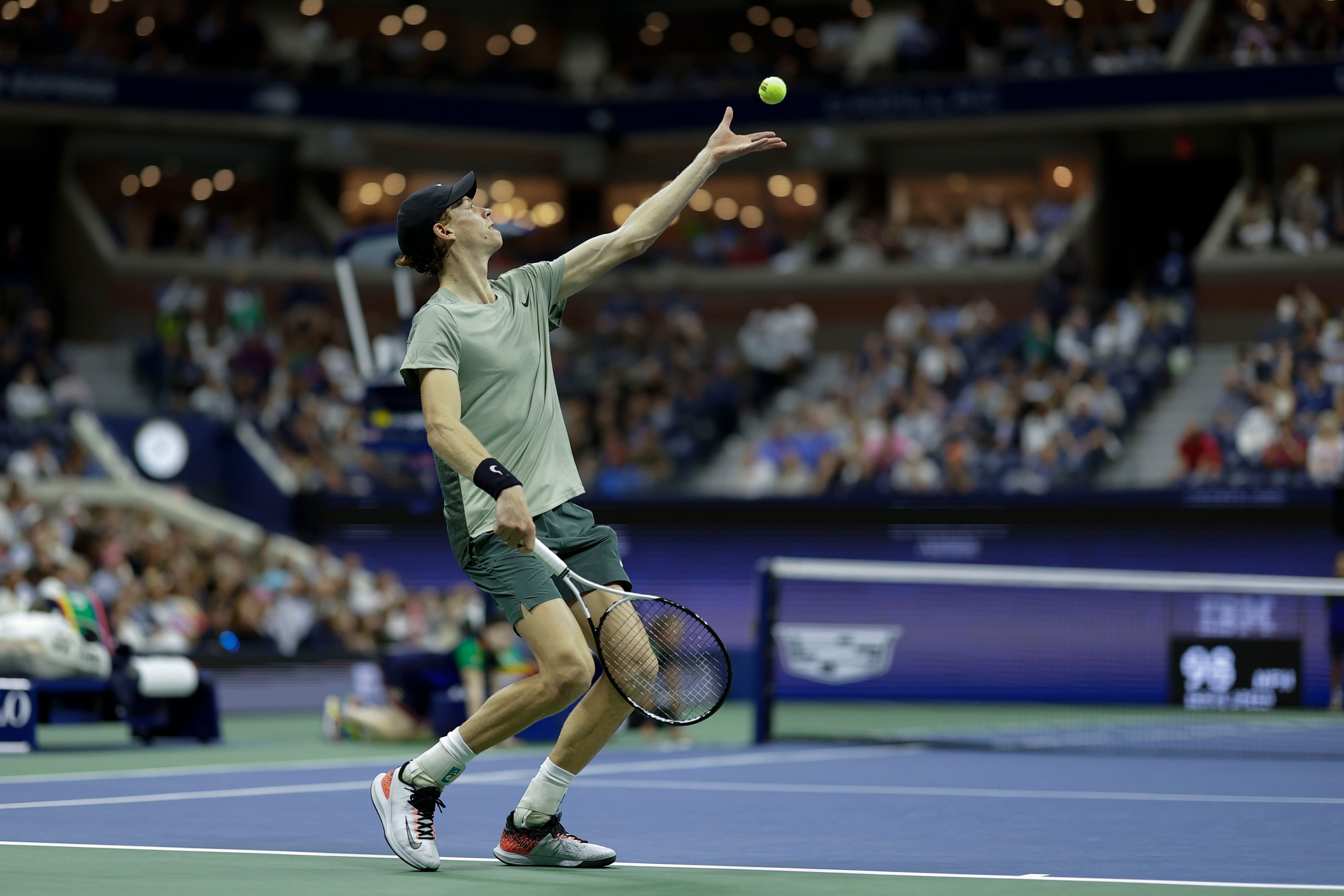 Jannik Sinner is through to the last eight of the US Open