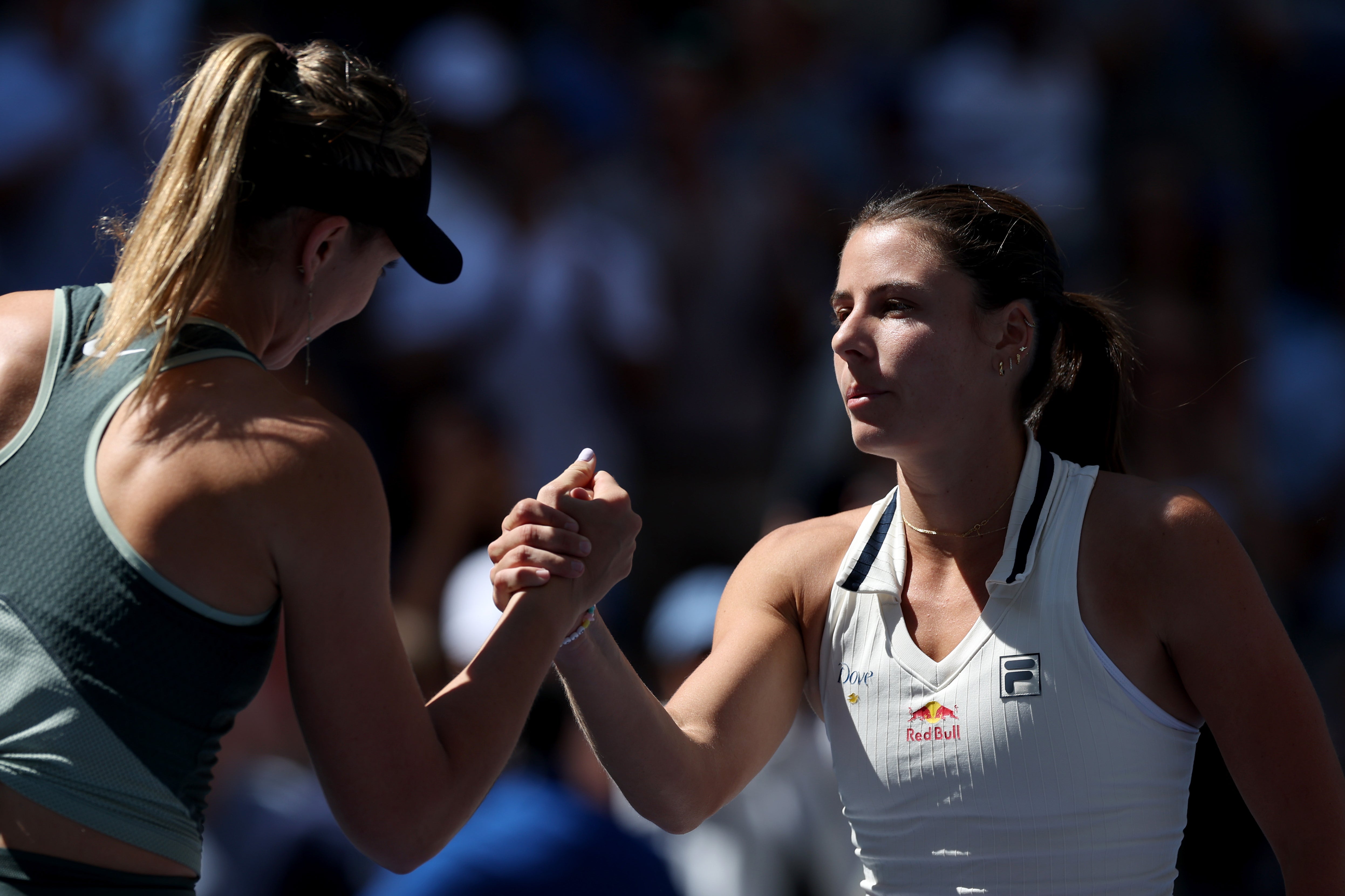 Emma Navarro beat fellow New York-born player Paula Badosa