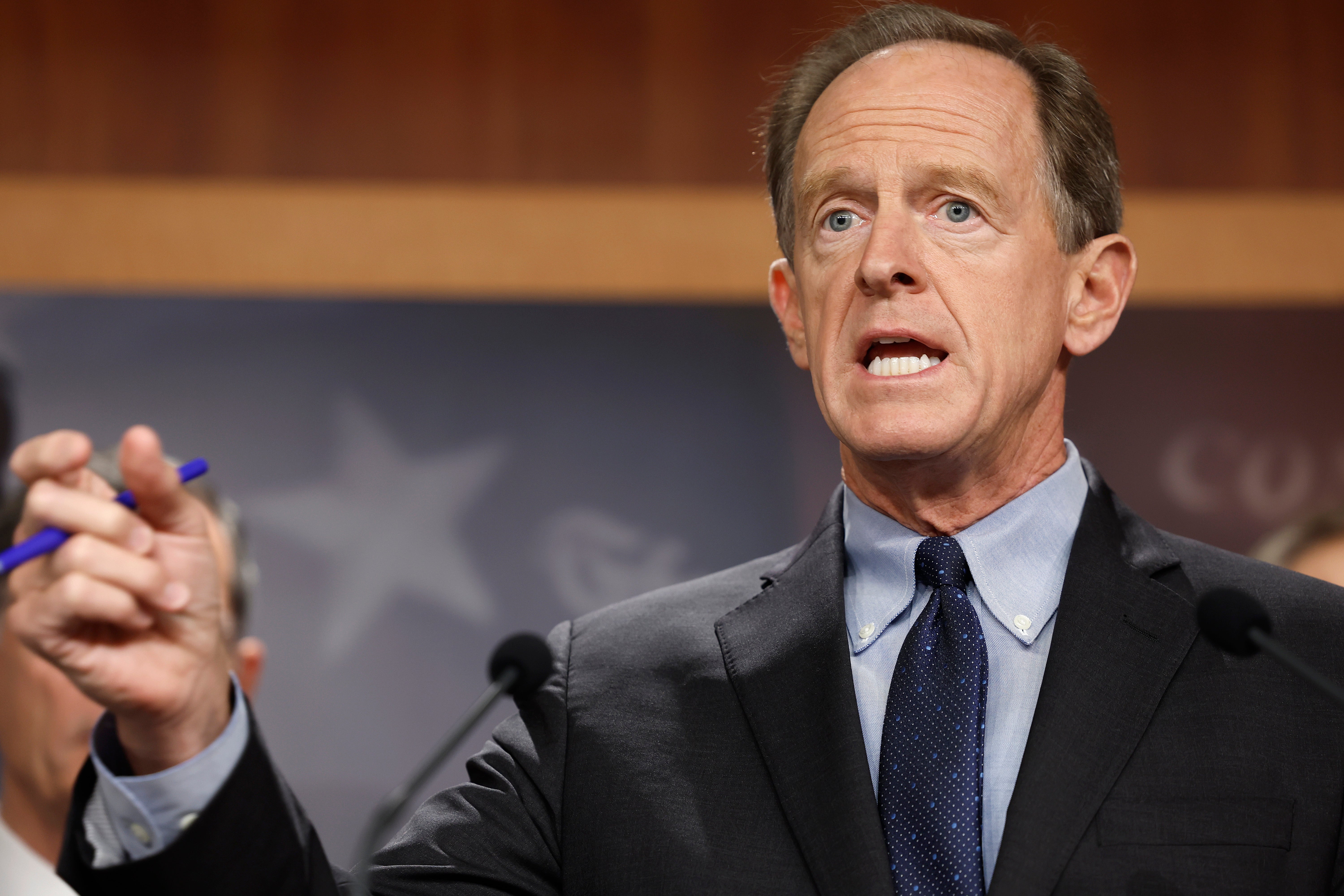 Former senator Pat Toomey, who represented the key swing state of Pennsylvania, will not vote for either Kamala Harris or Donald Trump in the presidential election, he said