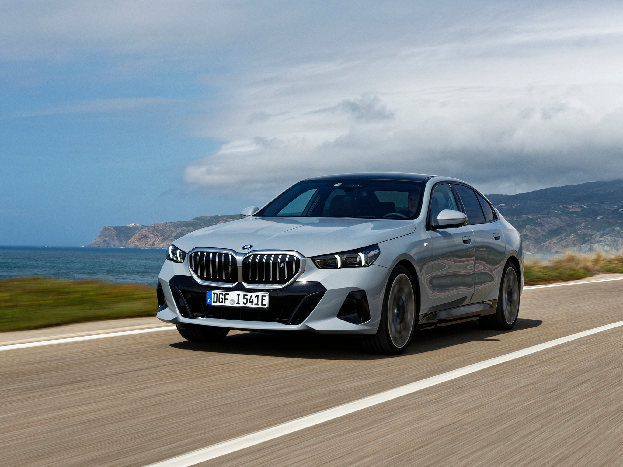 The BMW i5 eDrive40 offers a wide, comfortable cabin