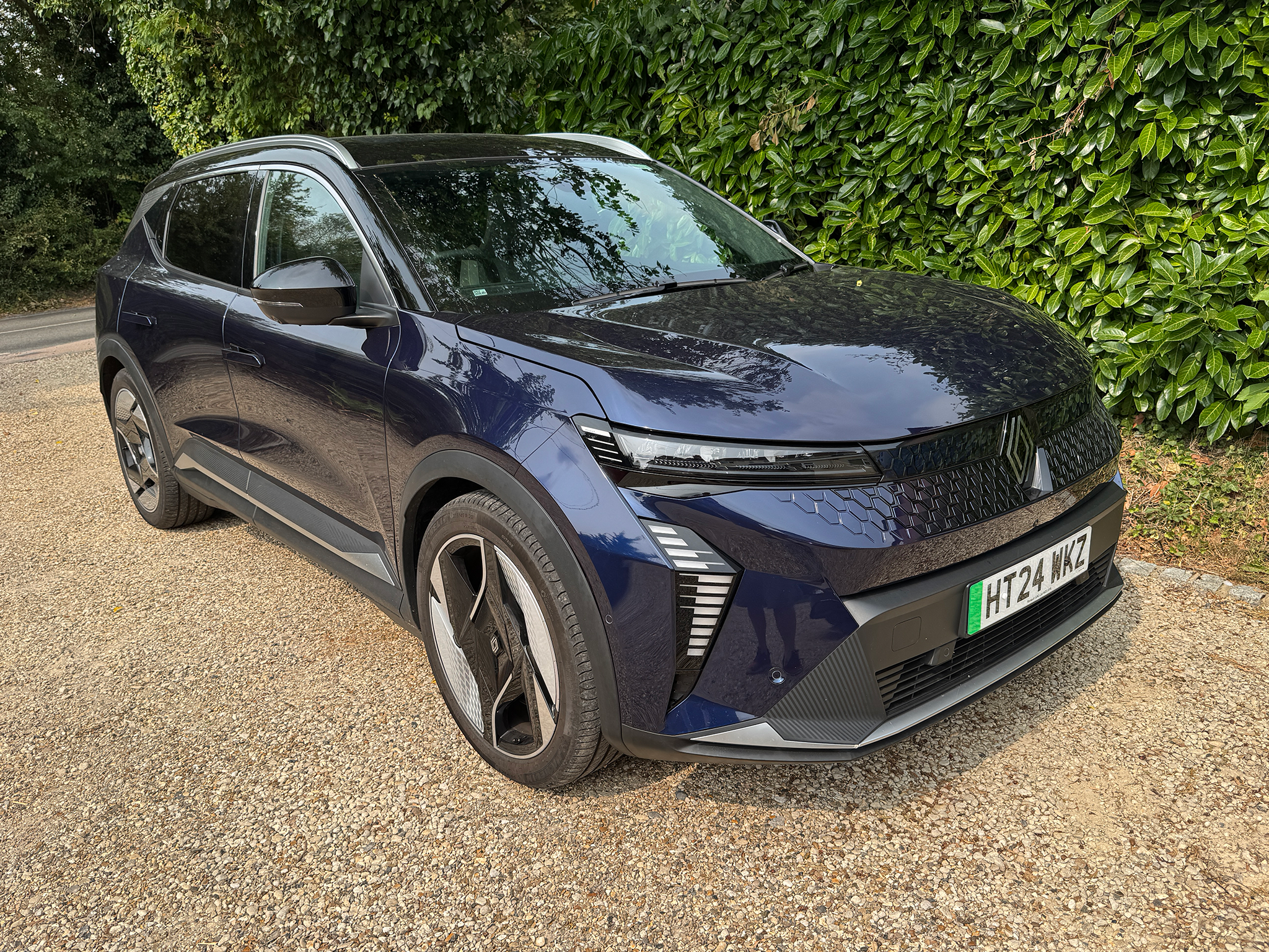 The Iconic trim Renault Scenic E-Tech gets a near 300-mile range