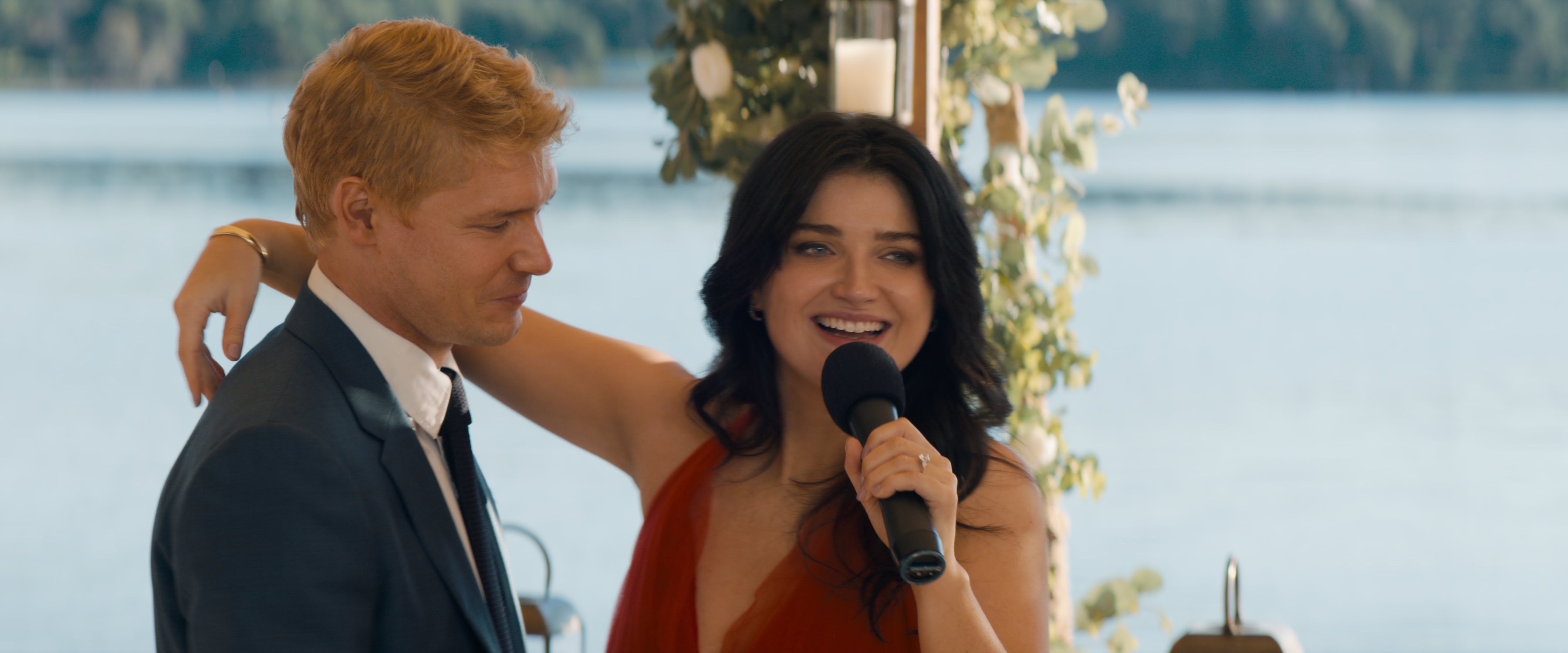 Billy Howle as Benji and Eve Hewson as Amelia in ‘The Perfect Couple’