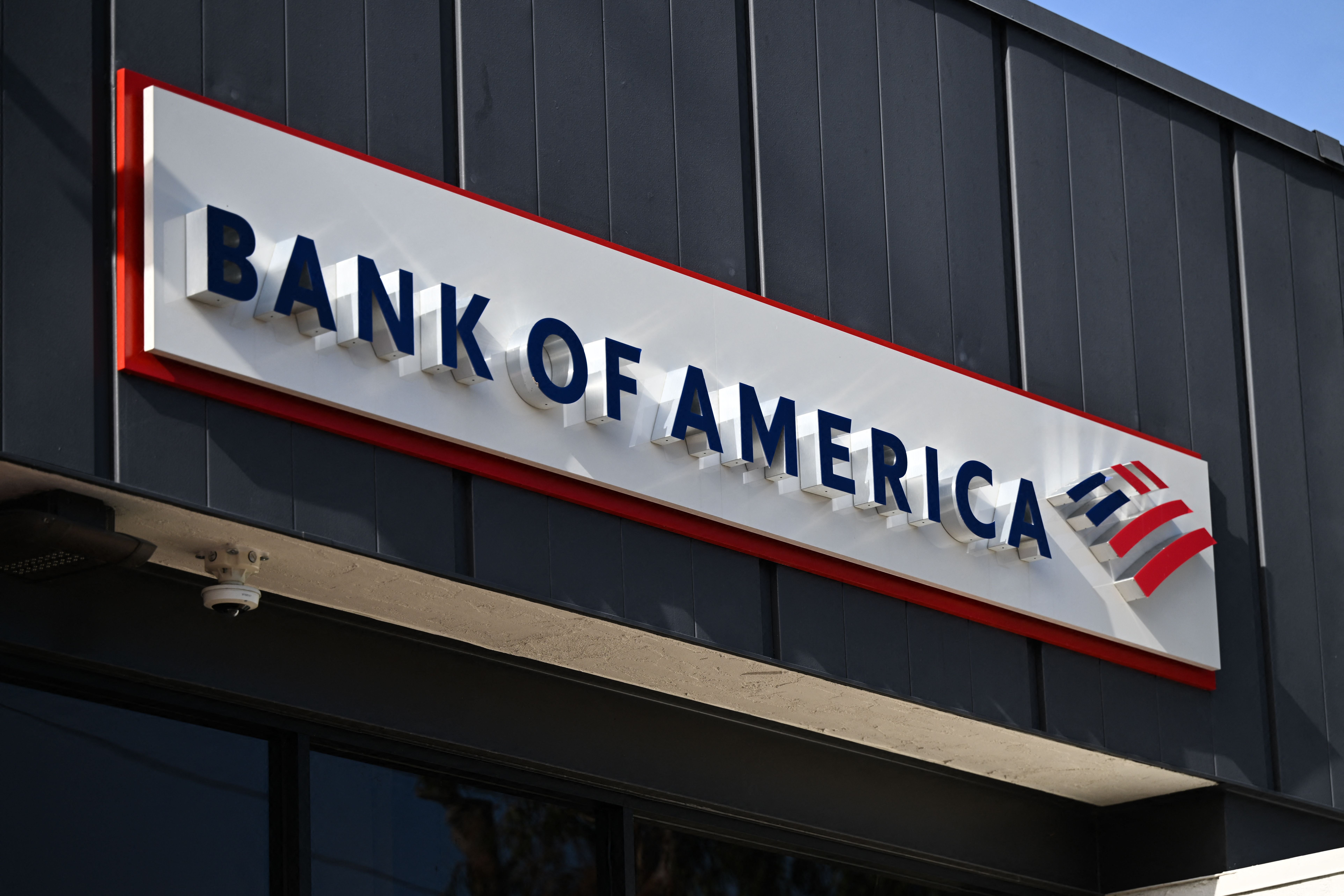 Bank of America and JPMorgan Chase are both implementing new policies around junior employee hours. This comes after the sudden death of 35-year-old Bank of America associate Leo Lukenas III earlier this year