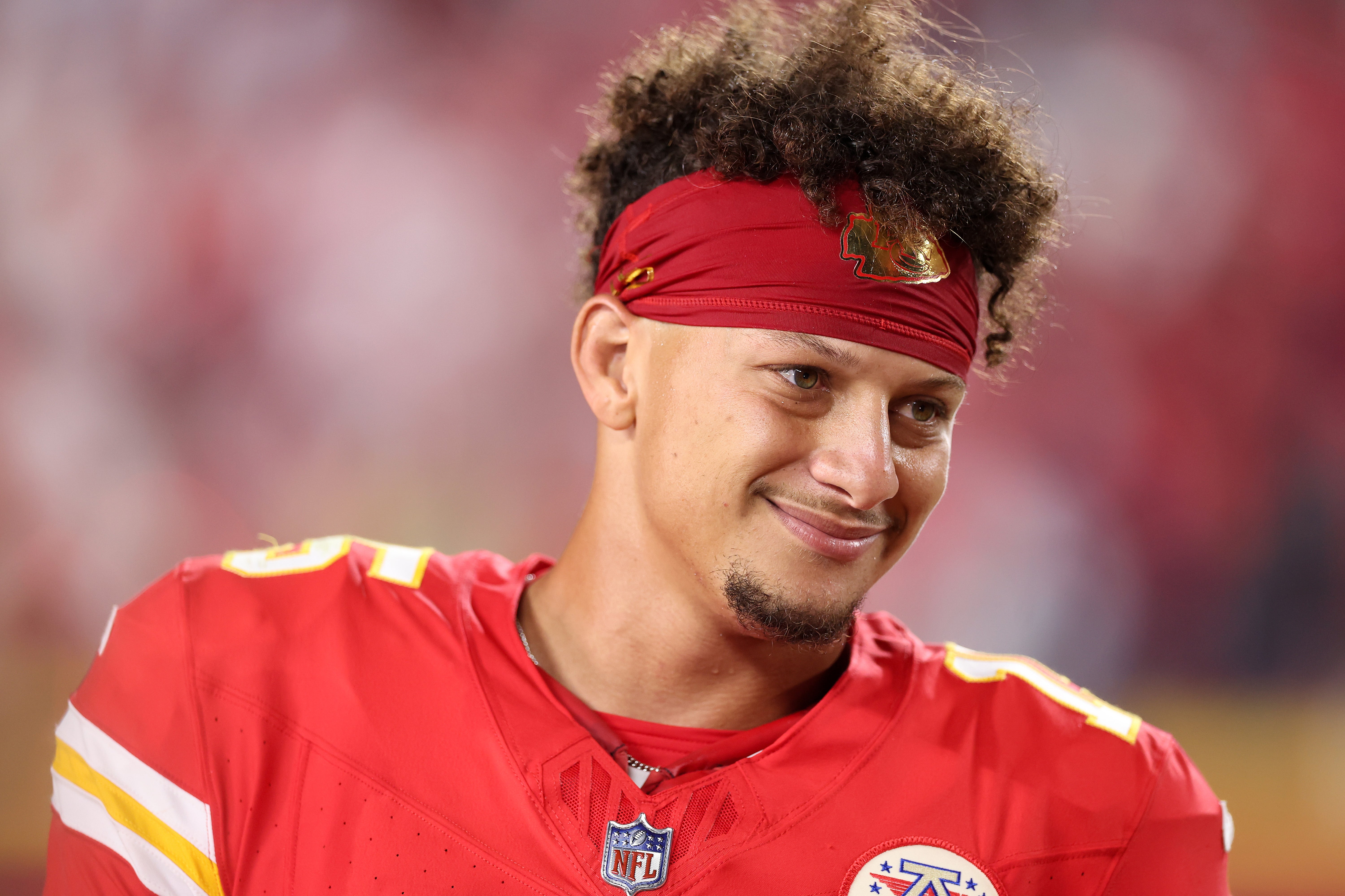 Chiefs QB Patrick Mahomes says he will not endorse anybody for president