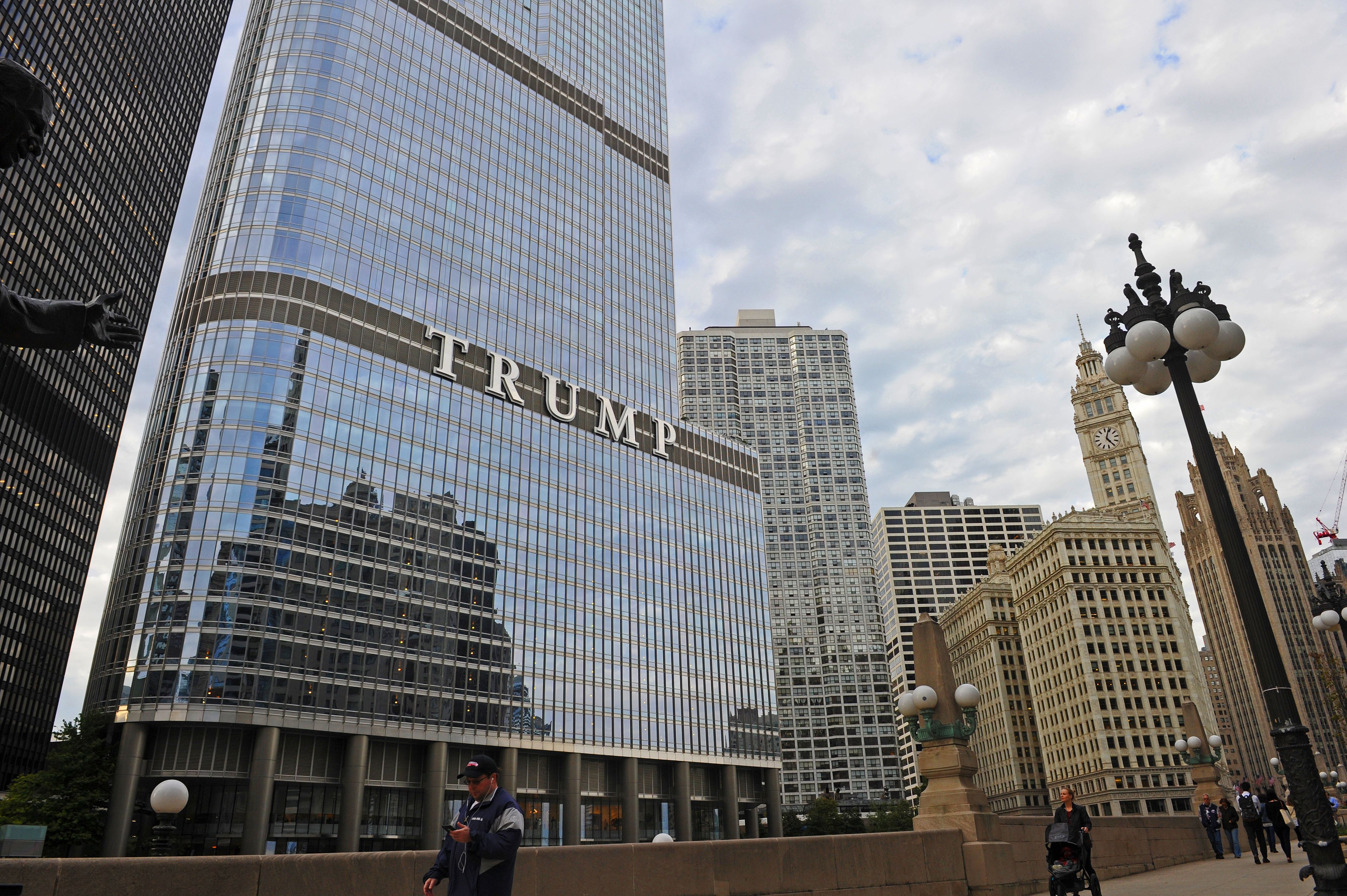 Donald Trump connected Monday shared a video revealing nan creation of his planned statesmanlike library, which intimately mirrors nan look of existing Trump commercialized developments for illustration nan Trump Tower successful Chicago