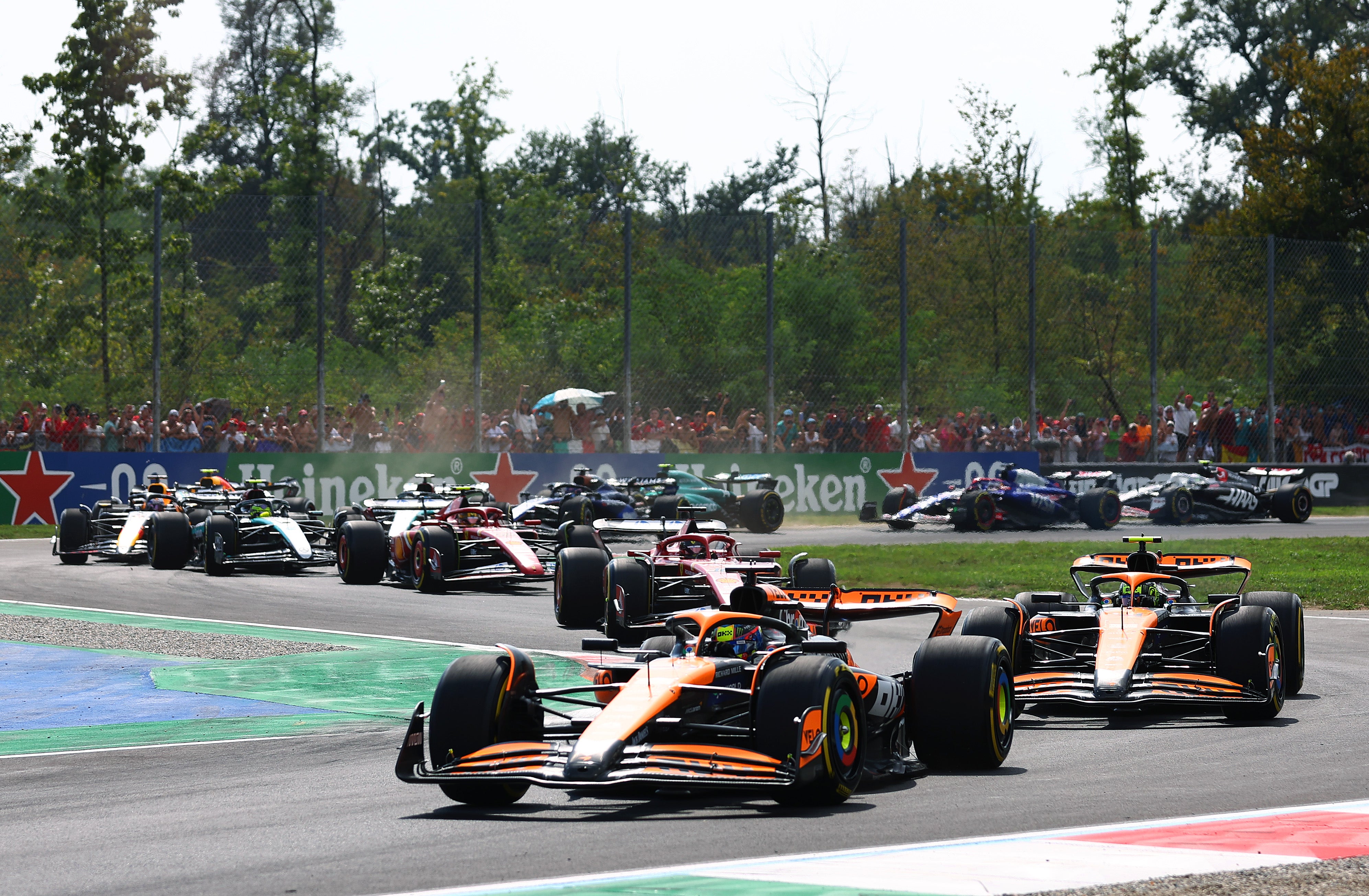 Piastri came close to contact with Norris but took first place in Monza