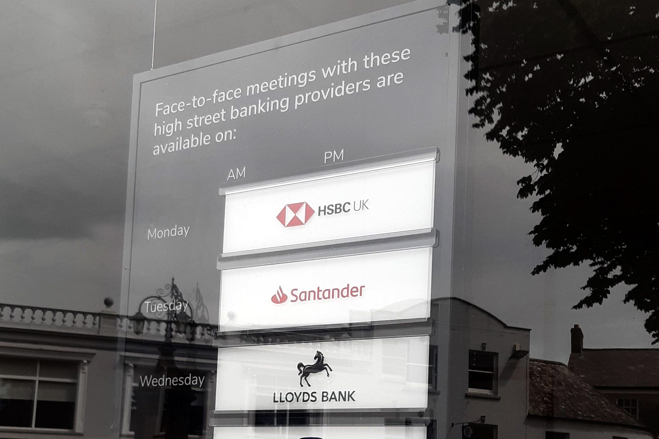 Link has announced 15 new banking hubs (Vicky Shaw/PA)