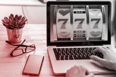 How to play online slots