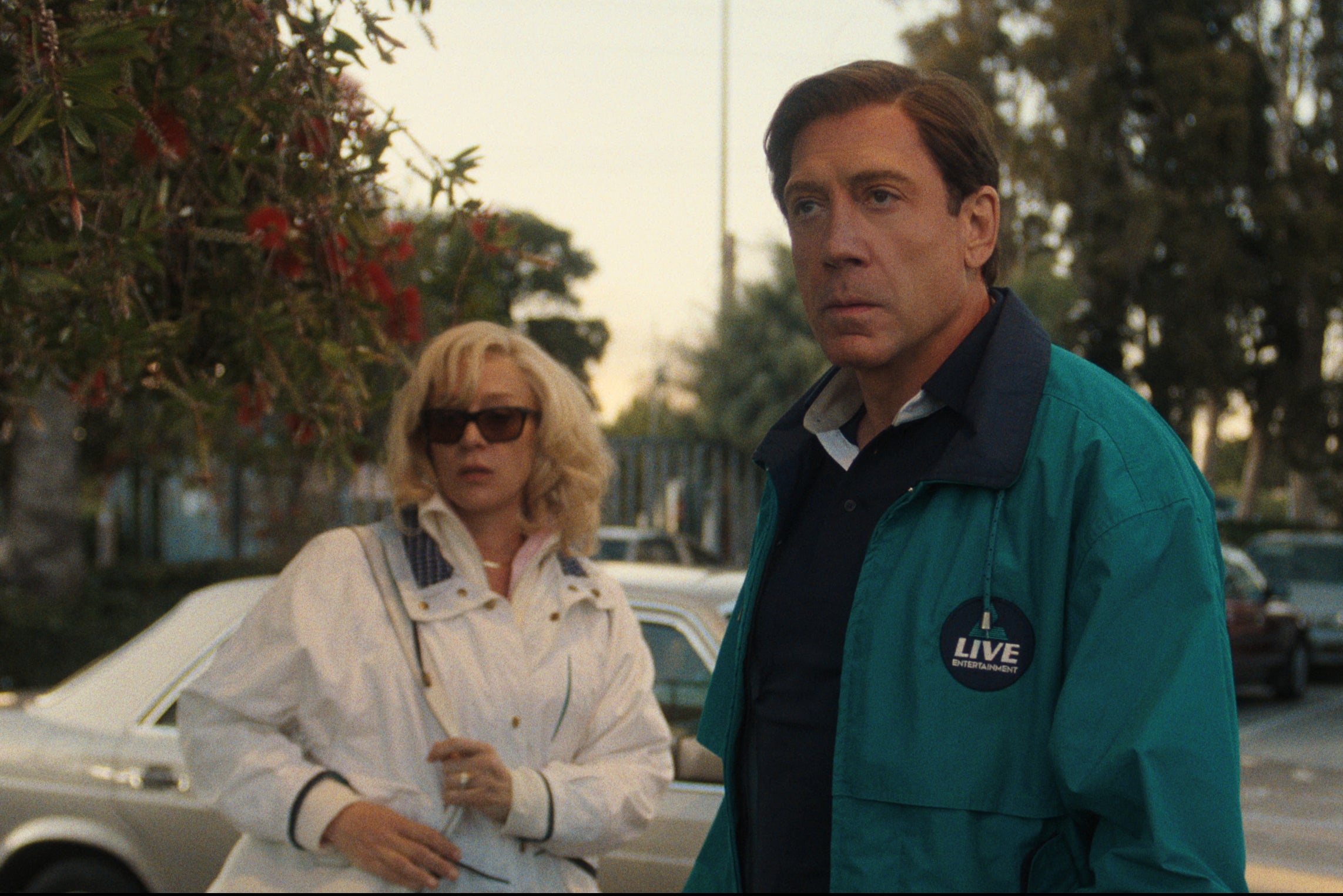 Chloë Sevigny as Kitty Menendez and Javier Bardem as Jose Menendez in Monsters