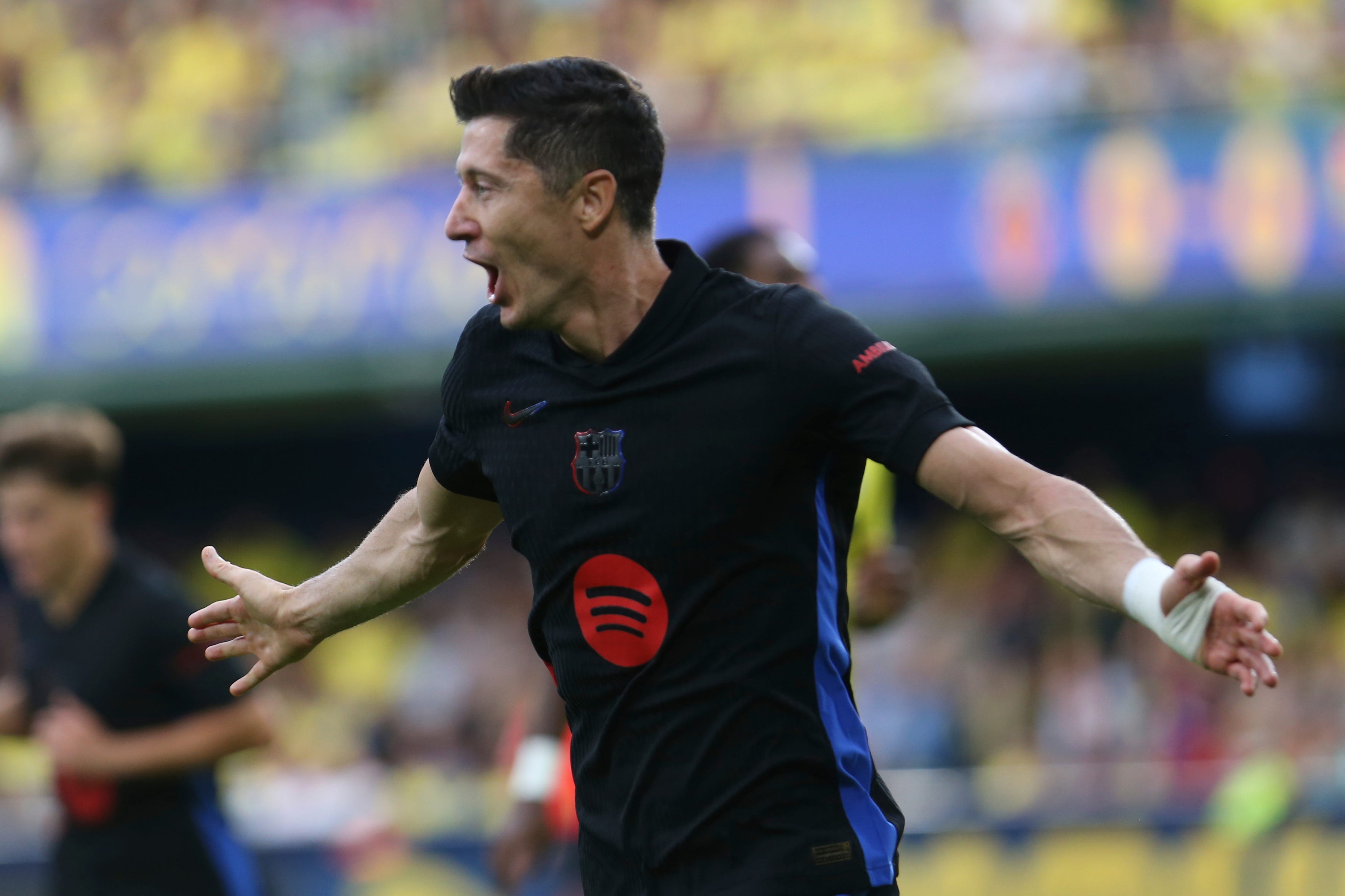 Robert Lewandowski scored twice and missed a penalty as Barcelona won 5-1 at Villarreal (Alberto Saiz/AP/PA)