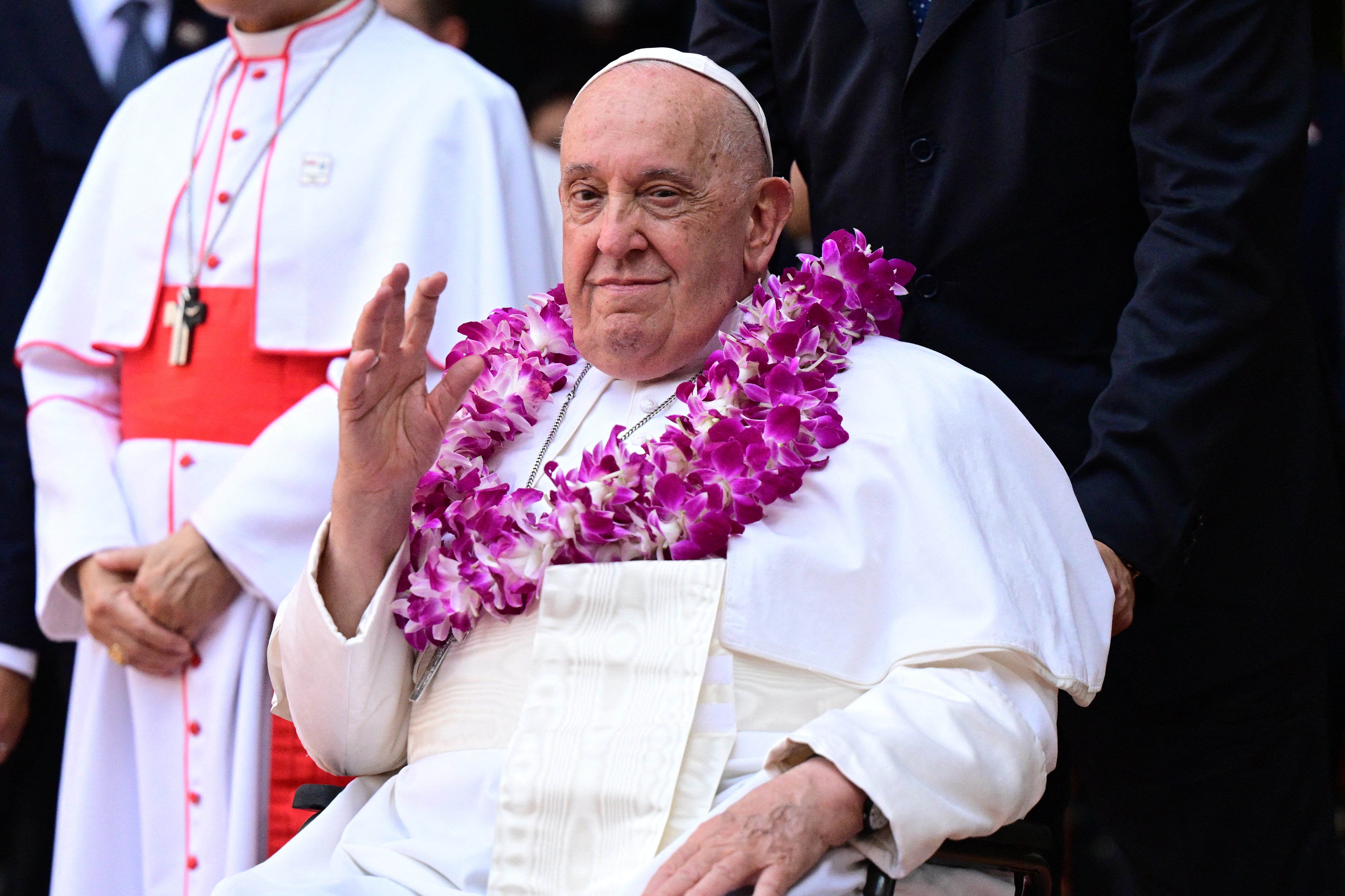 Pope Francis arrives in Singapore, the last stop on his 12-day, four-nation Asia-Pacific trip