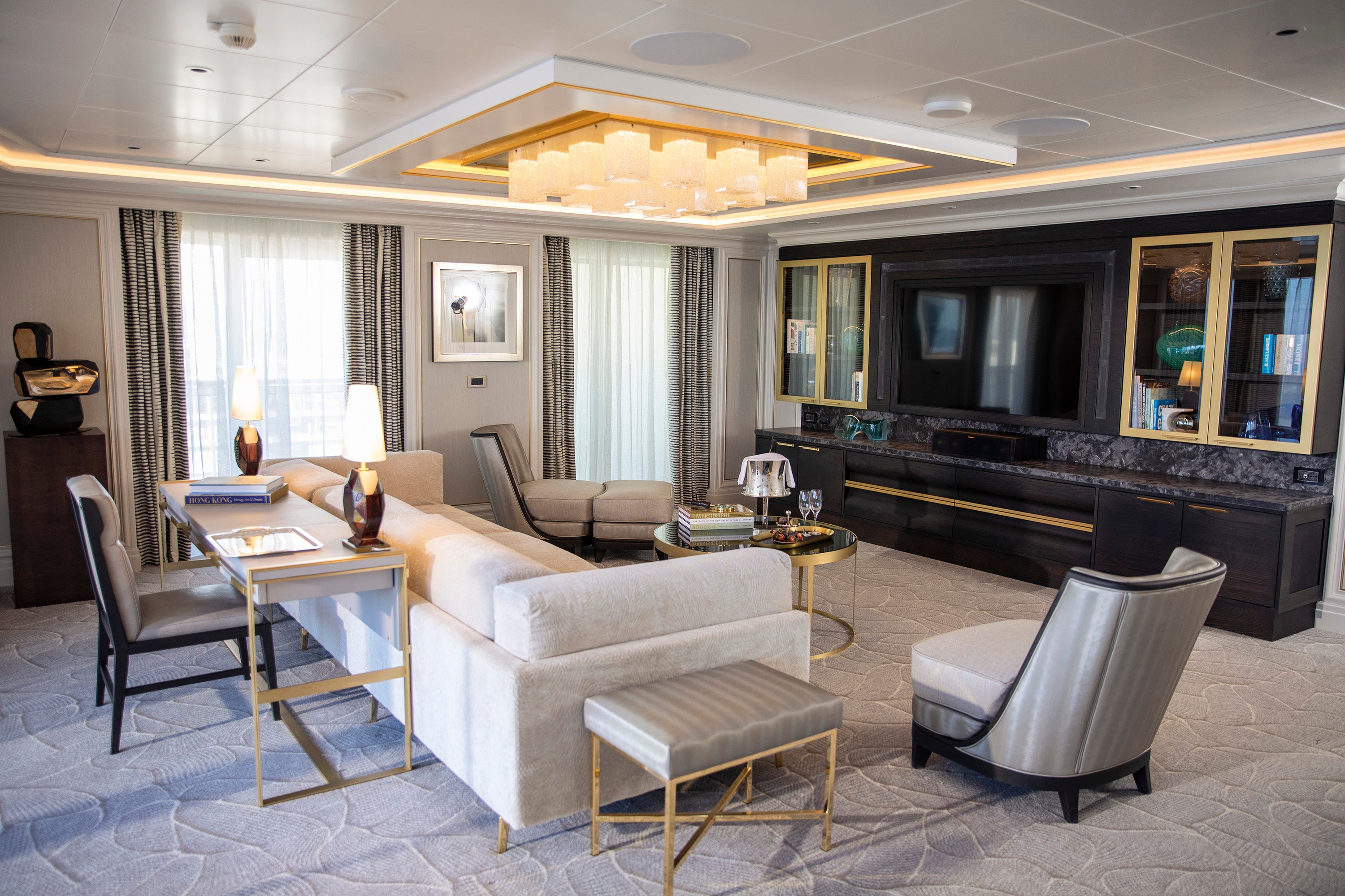 Gilded details in the Regent Suite of Seven Seas Splendor