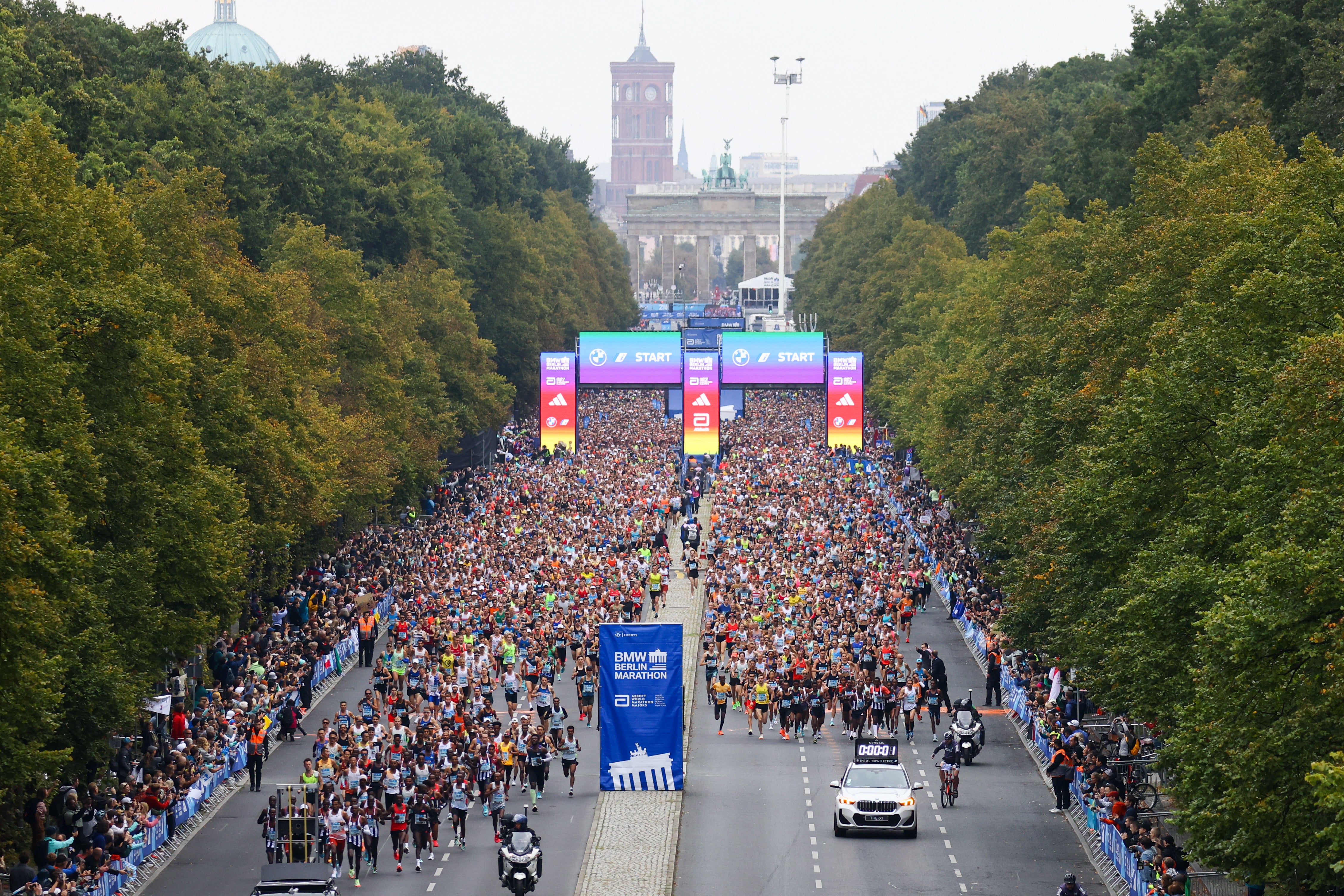 Athletes during the 2023 BMW Berlin Marathon