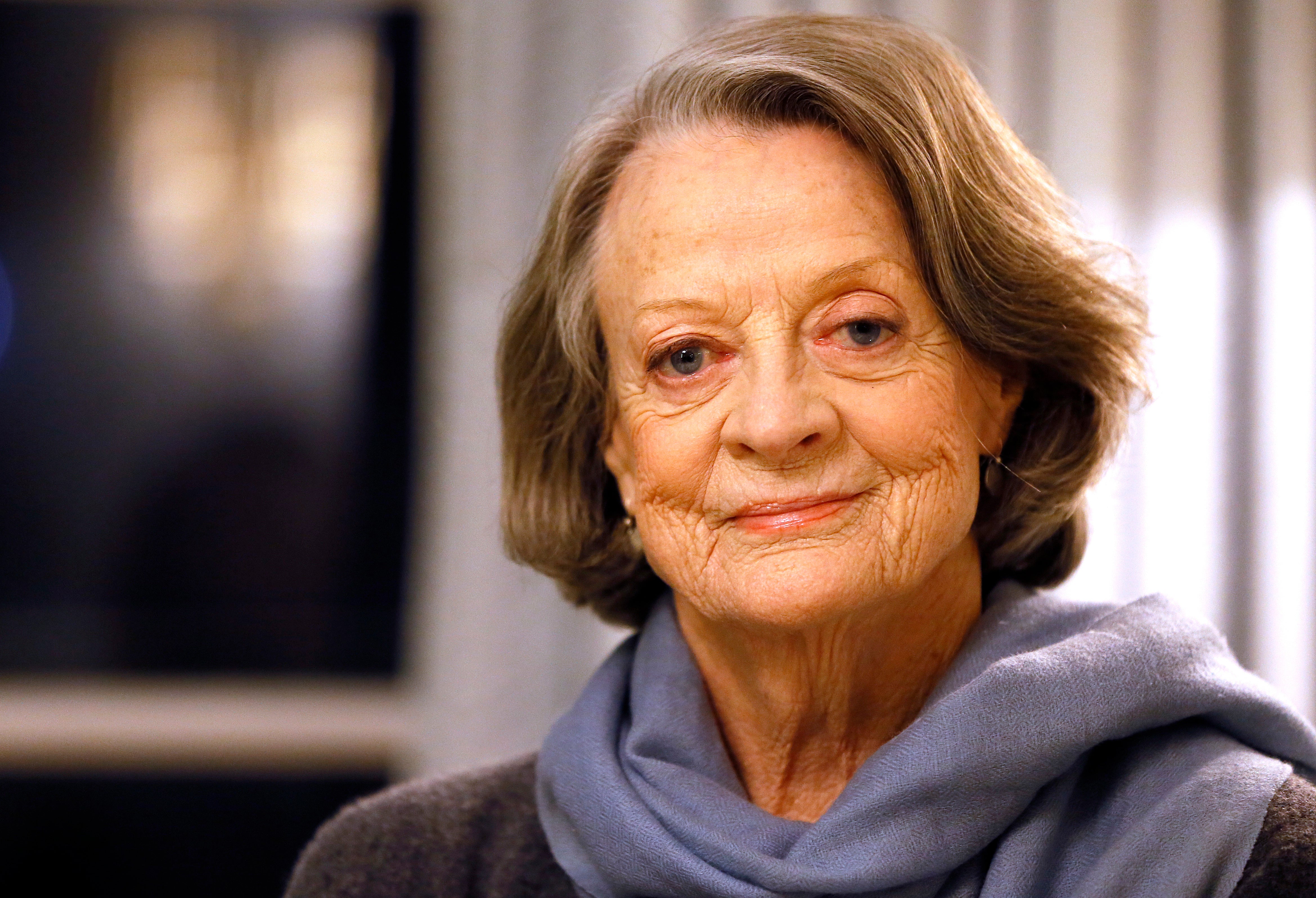 Obit Maggie Smith