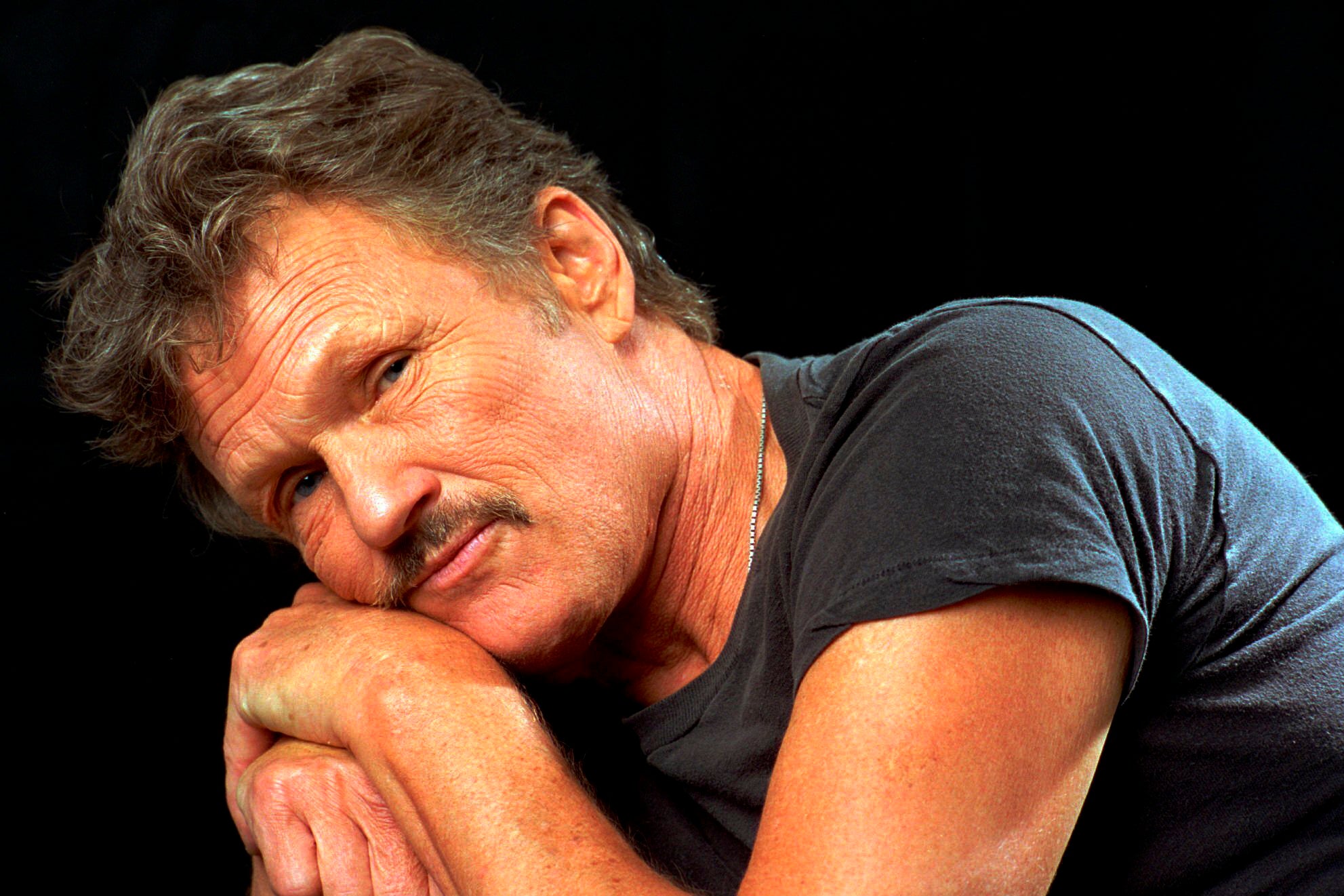 Obit Kris Kristofferson