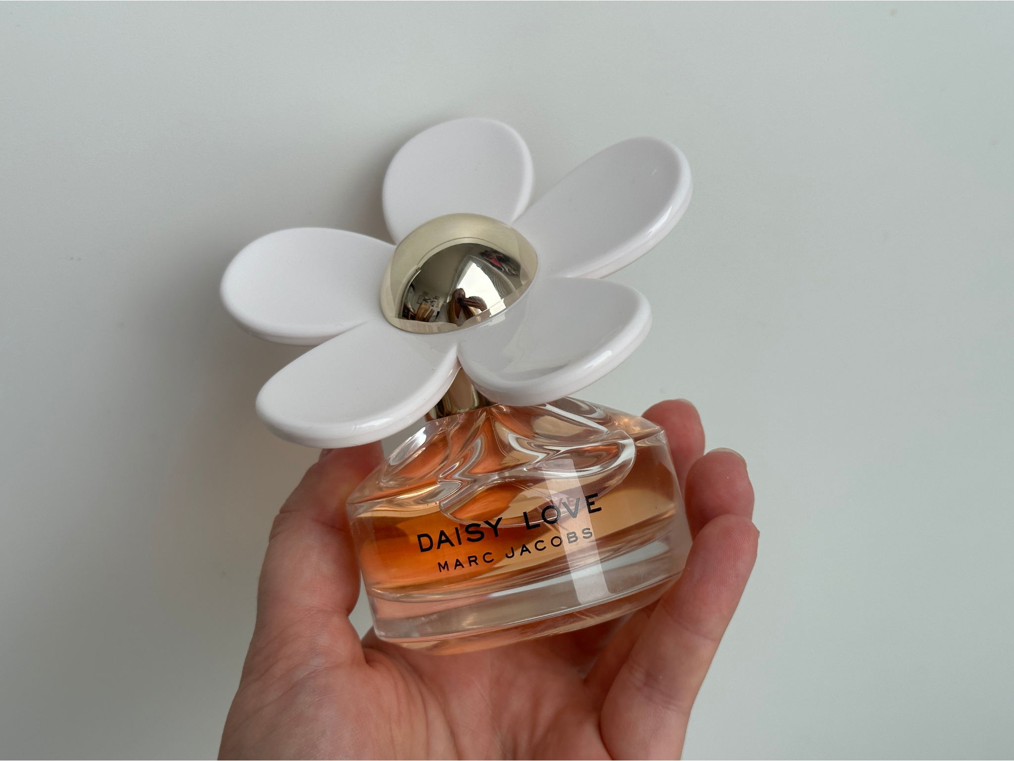 marc jacobs daisy perfumes review daisy love eau de toilette indybest