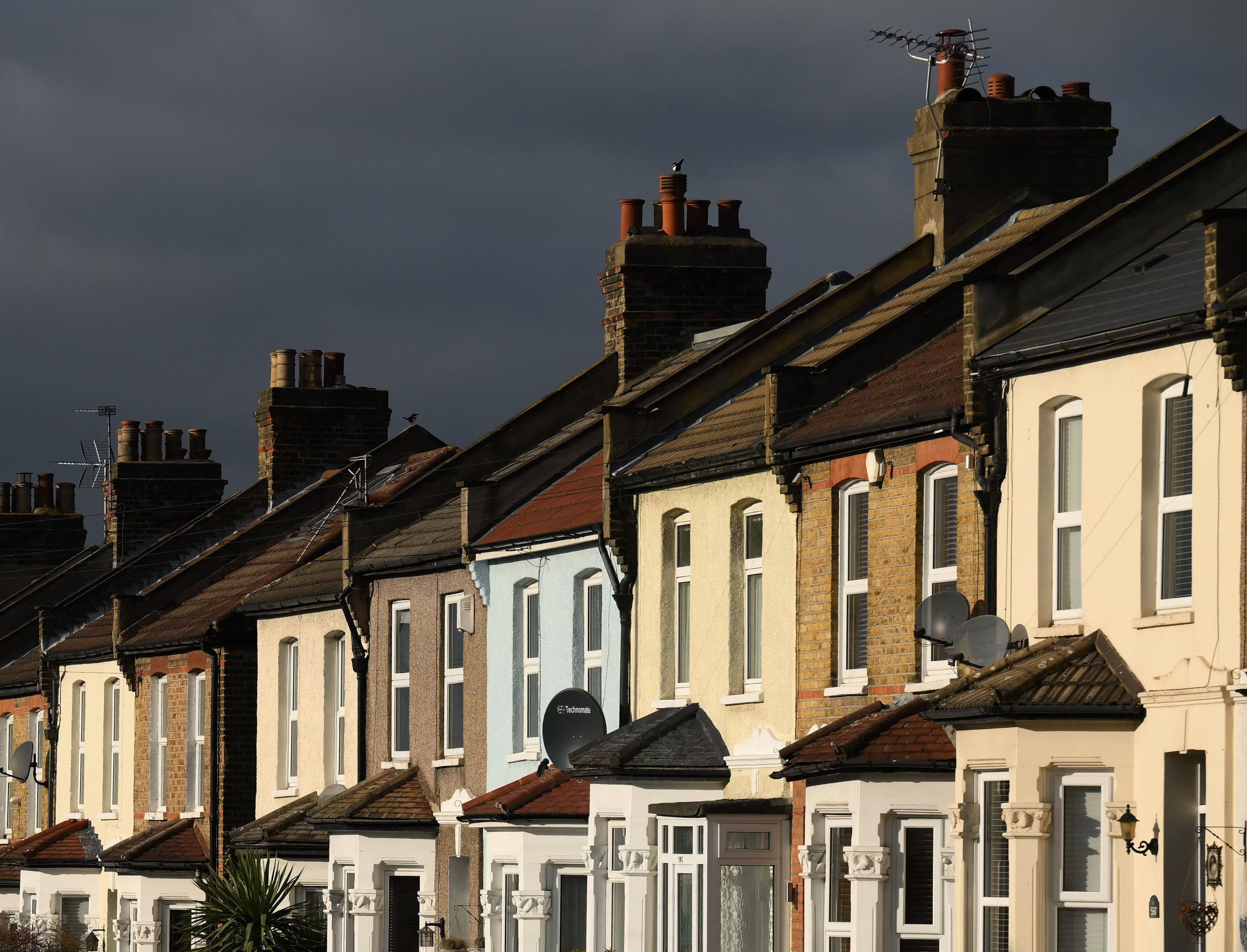 Mortgage rates are forecasted to rise yet again this October