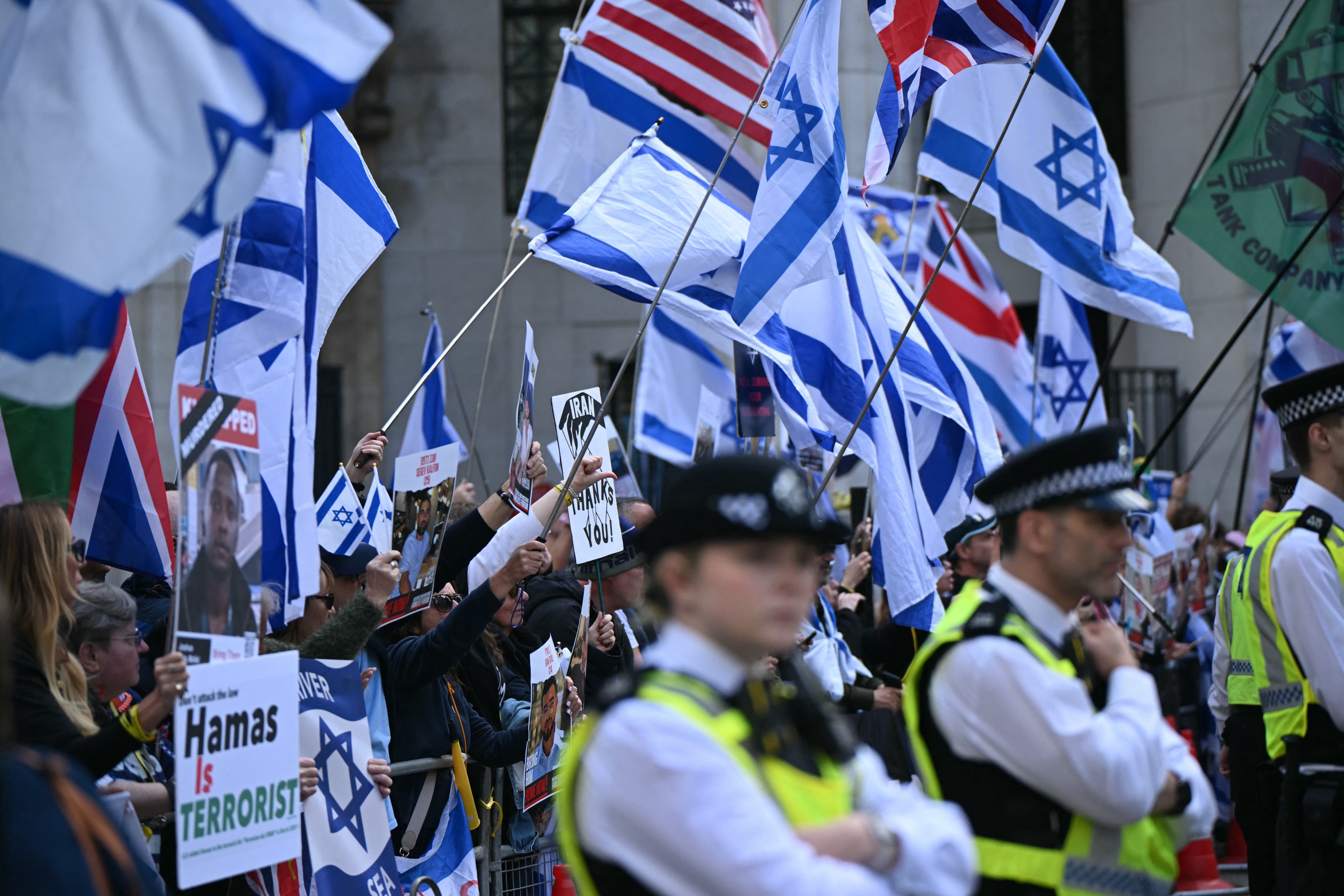 Pro-Israeli counter demonstrators shout as pro-Palestinian activists