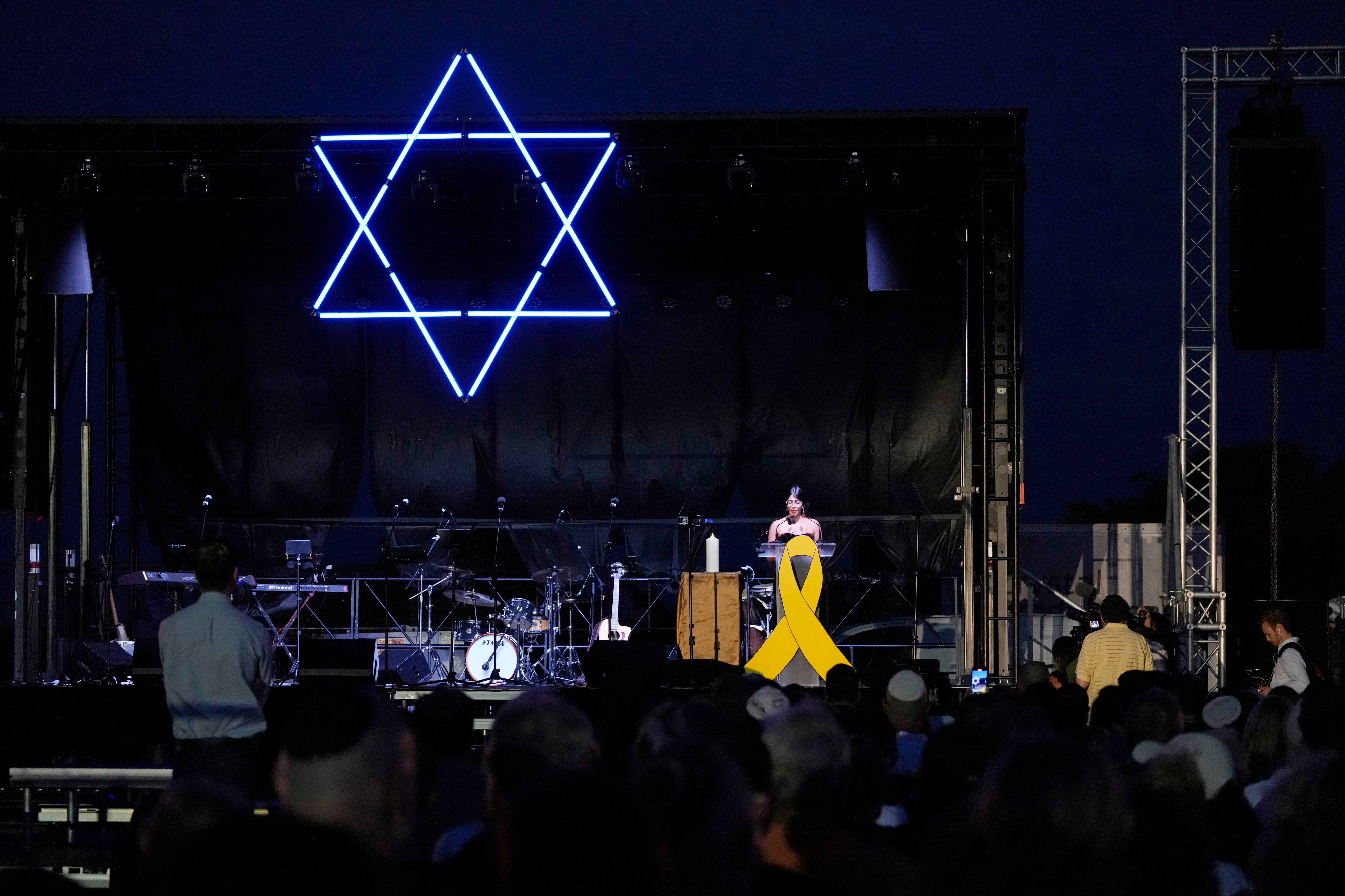 Mideast War Anniversary Global Reax