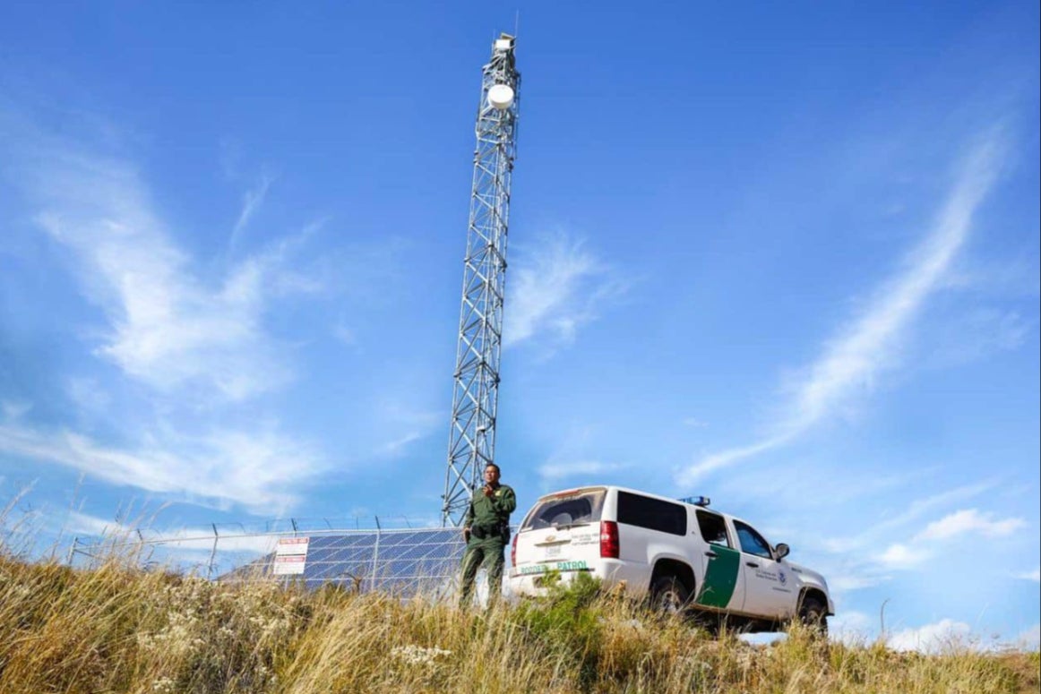 Some 30 percent of surveillance cameras along the US-Mexico border are not working, according to an internal memo from US Border Control