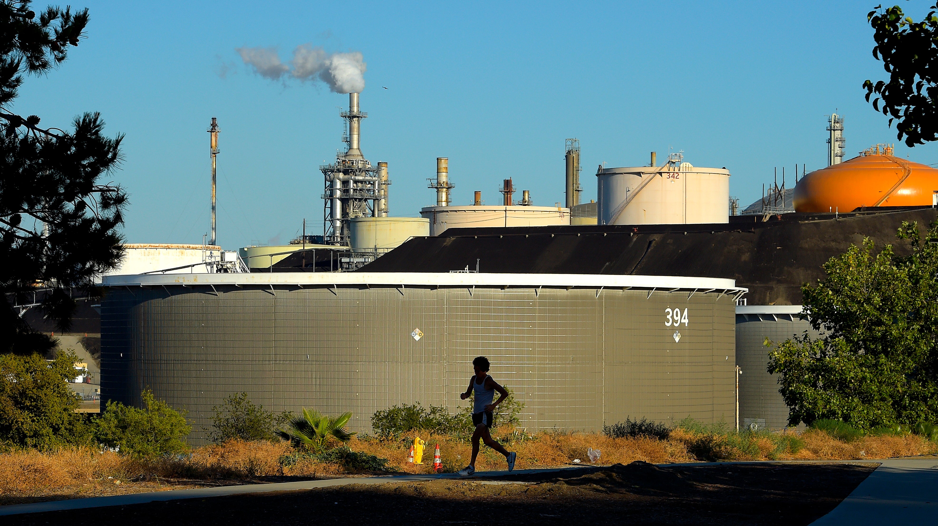 California Oil Refinery Closure