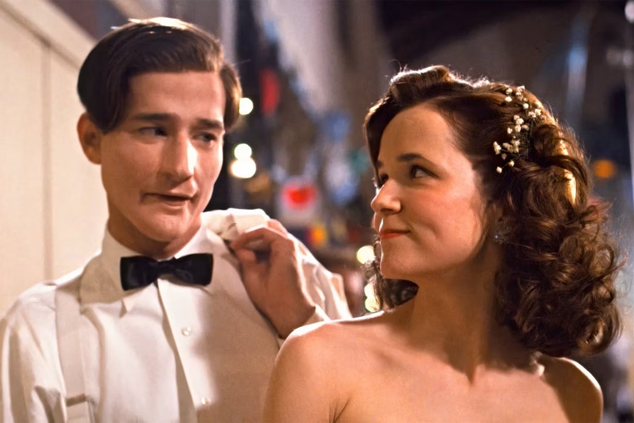 Lea Thompson and Jeffrey Weissman in ‘Back to the Future Part II’ (1989)