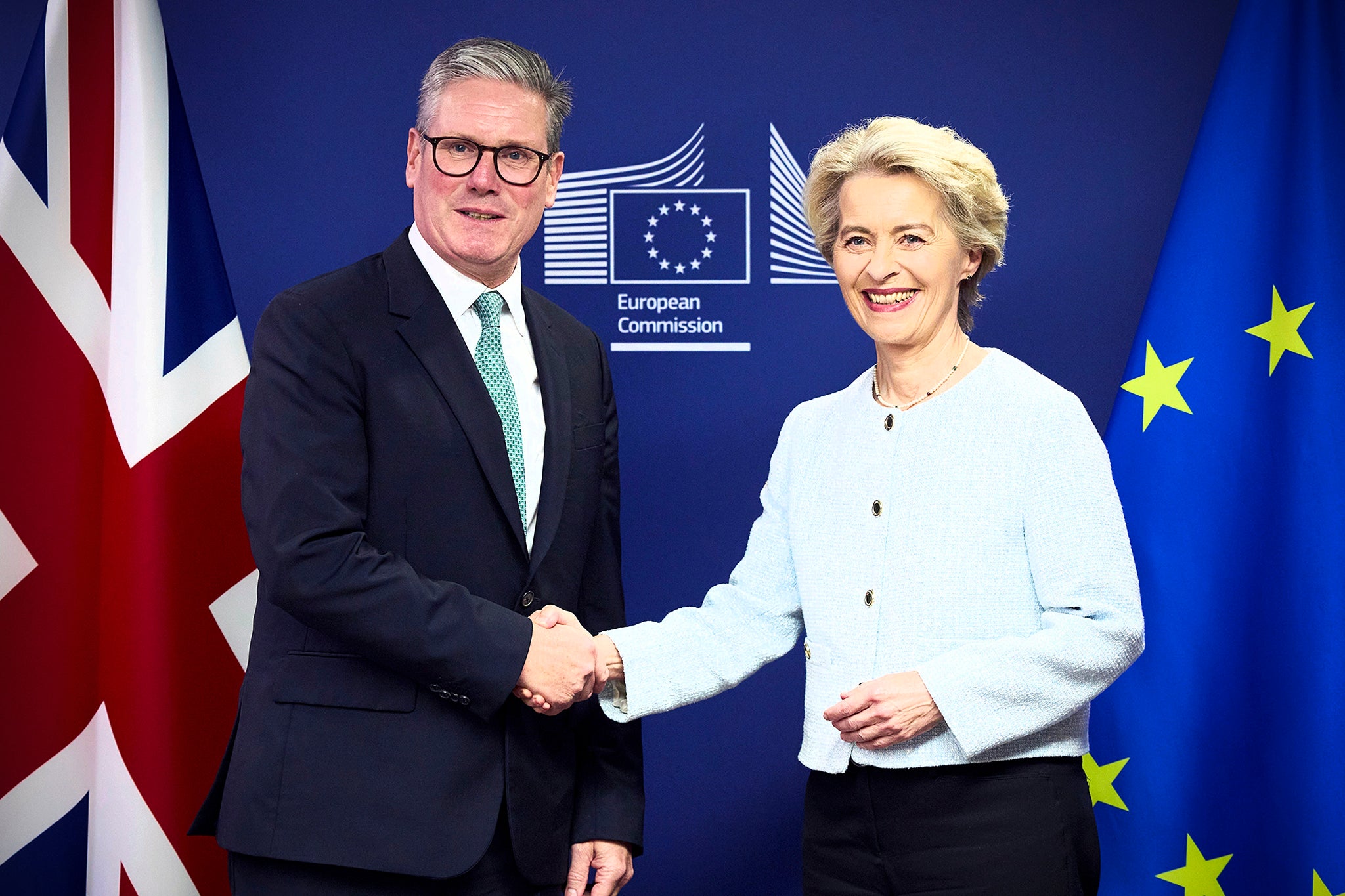 Keir Starmer shakes hands with European Commission president Ursula von der Leyen last month. The prime minister has embarked on a post-Brexit reset with the EU