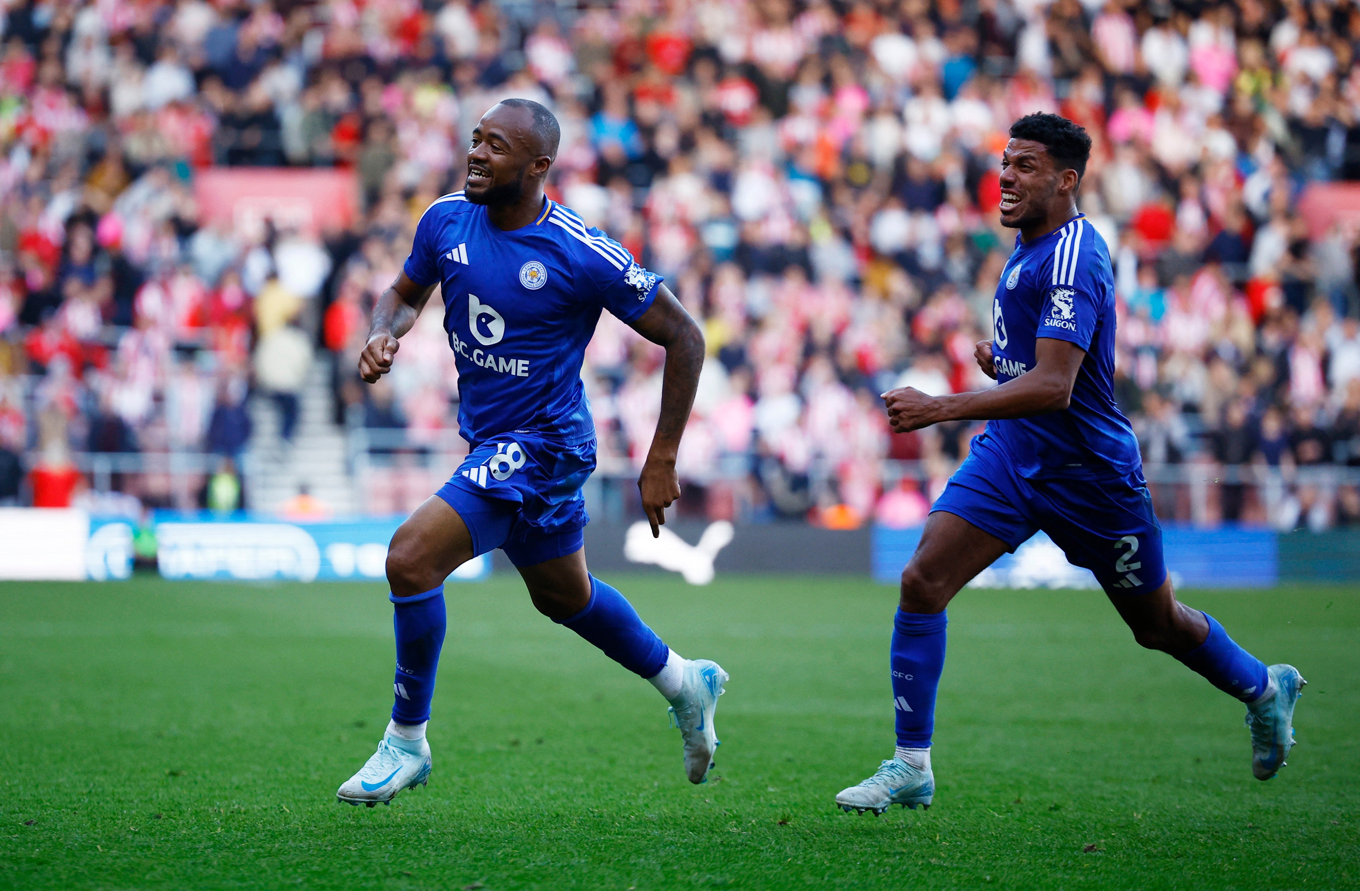 Jordan Ayew celebrates Leicester’s late winner