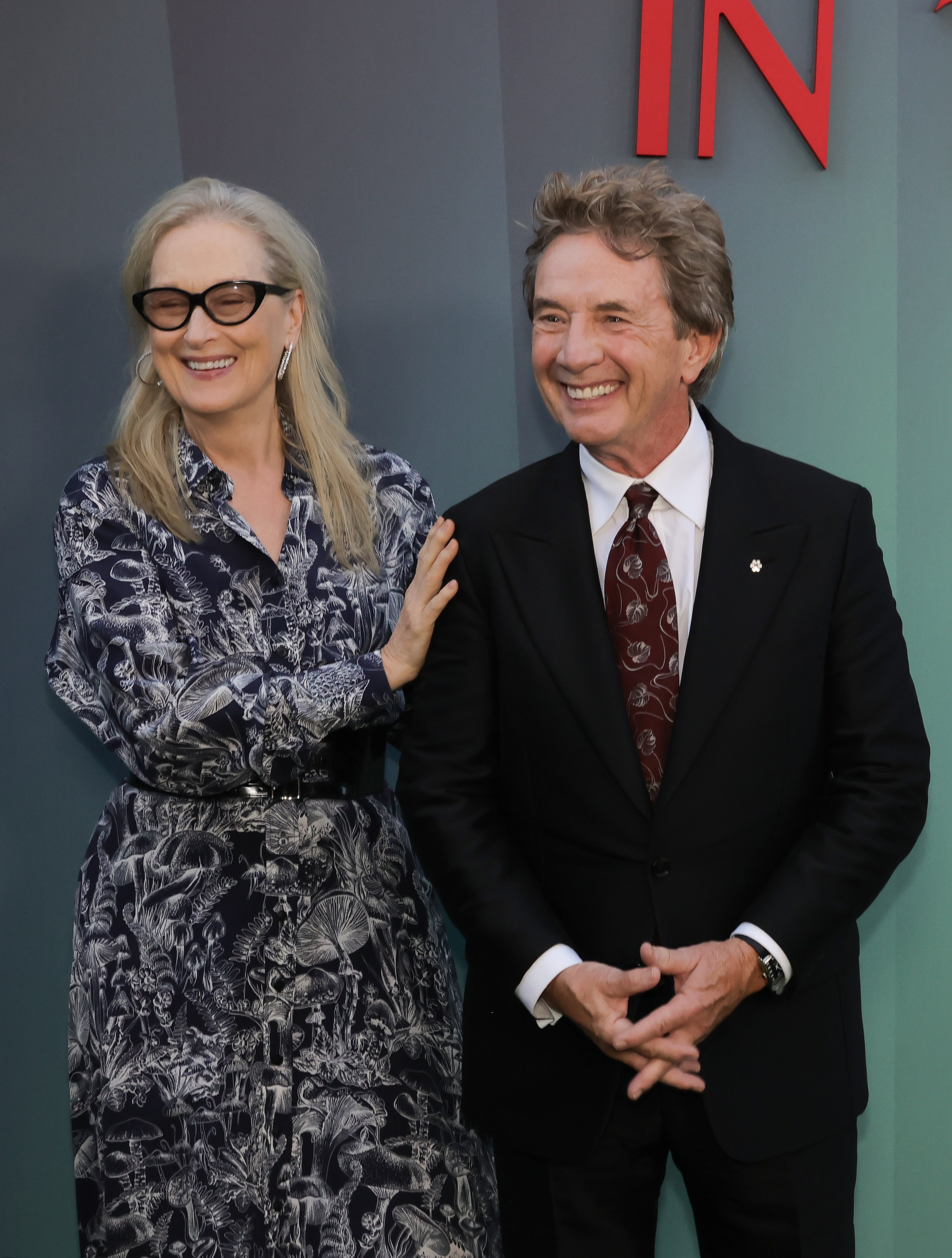 Fans have been pondering whether Martin Short and Meryl Streep are in a relationship.