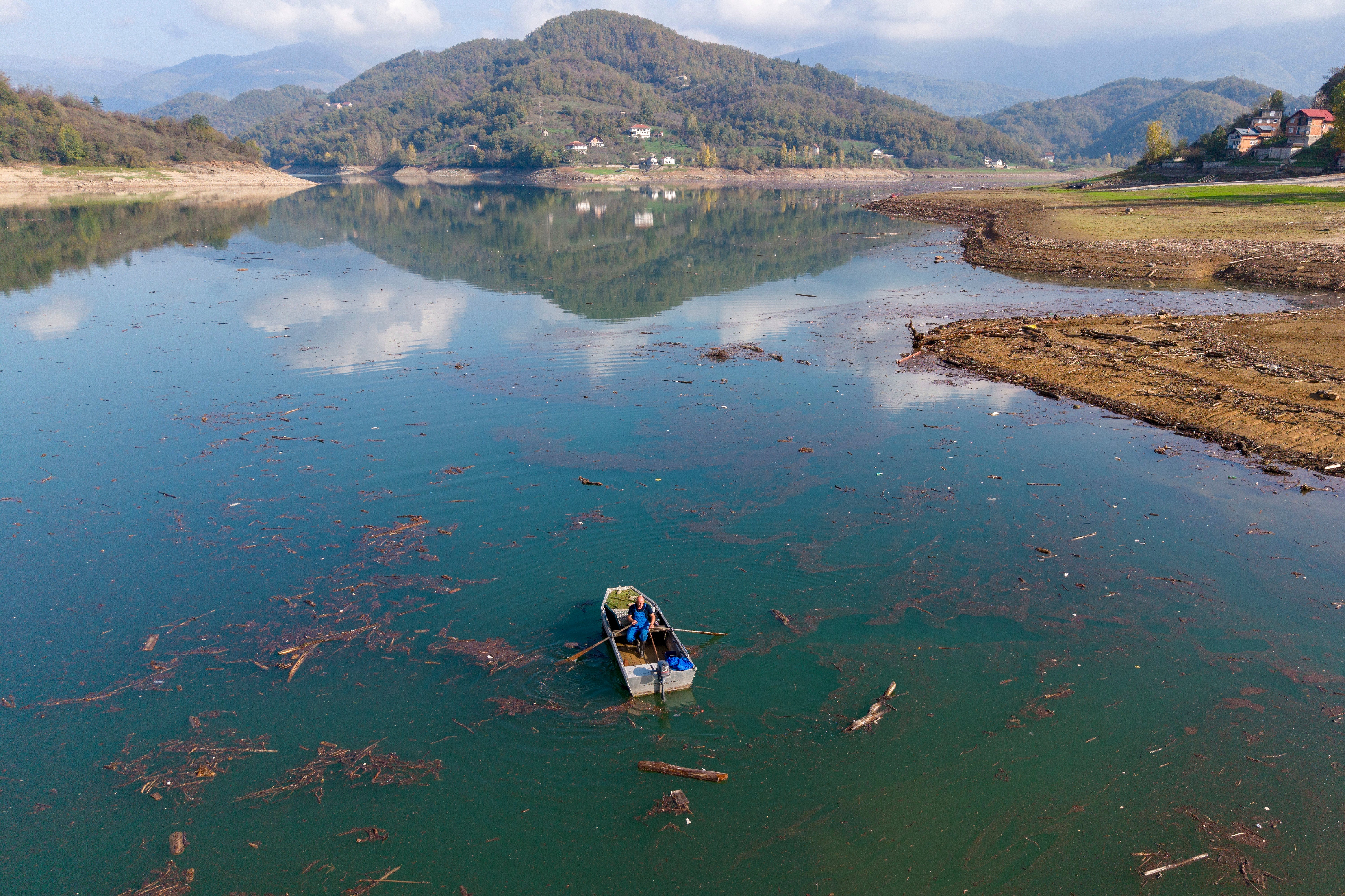 APTOPIX Bosnia Lake Waste