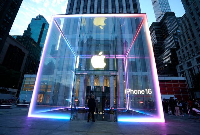 <p>Apple has finally released the new iPhone’s most anticipated feature</p>