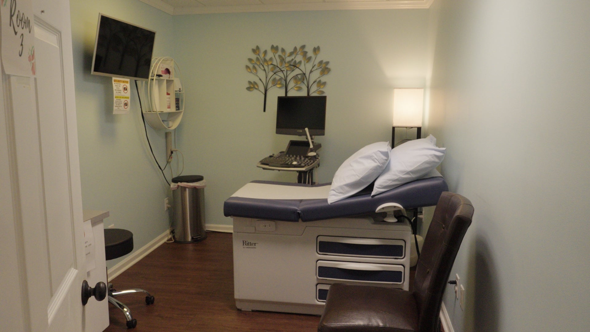 The inside of a crisis pregnancy center in Tennessee, a crisis pregnancy center which does not refer for abortion, and only provides “non-diagnostic” ultrasounds.