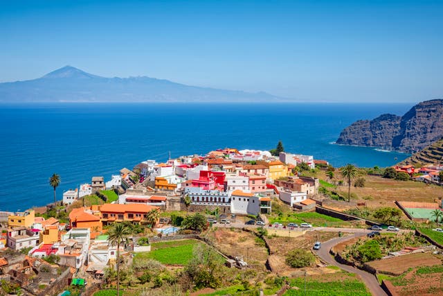 <p>Think banana plantations, cacti, dunes and volcanoes on holidays hopping the Canary archipelago </p>