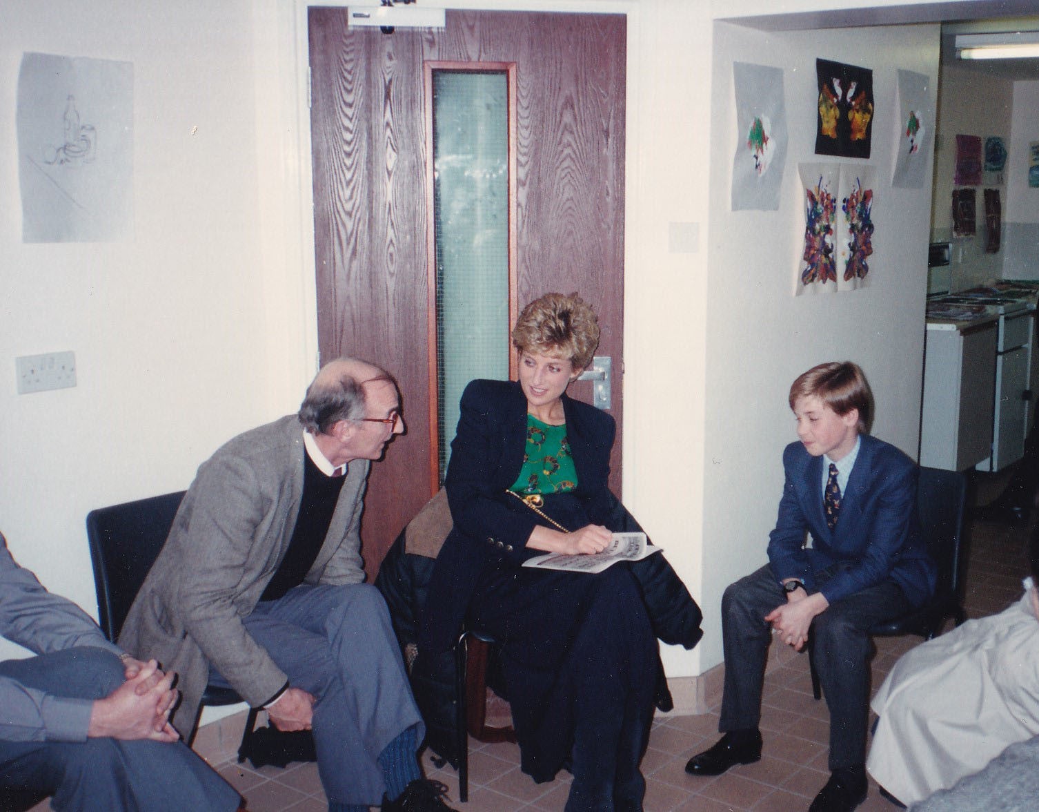 William and Diana, Princess of Wales during a visit to The Passage in London in 1993