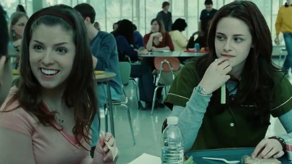 Anna Kendrick and Kristen Stewart in ‘Twilight’ (2008)