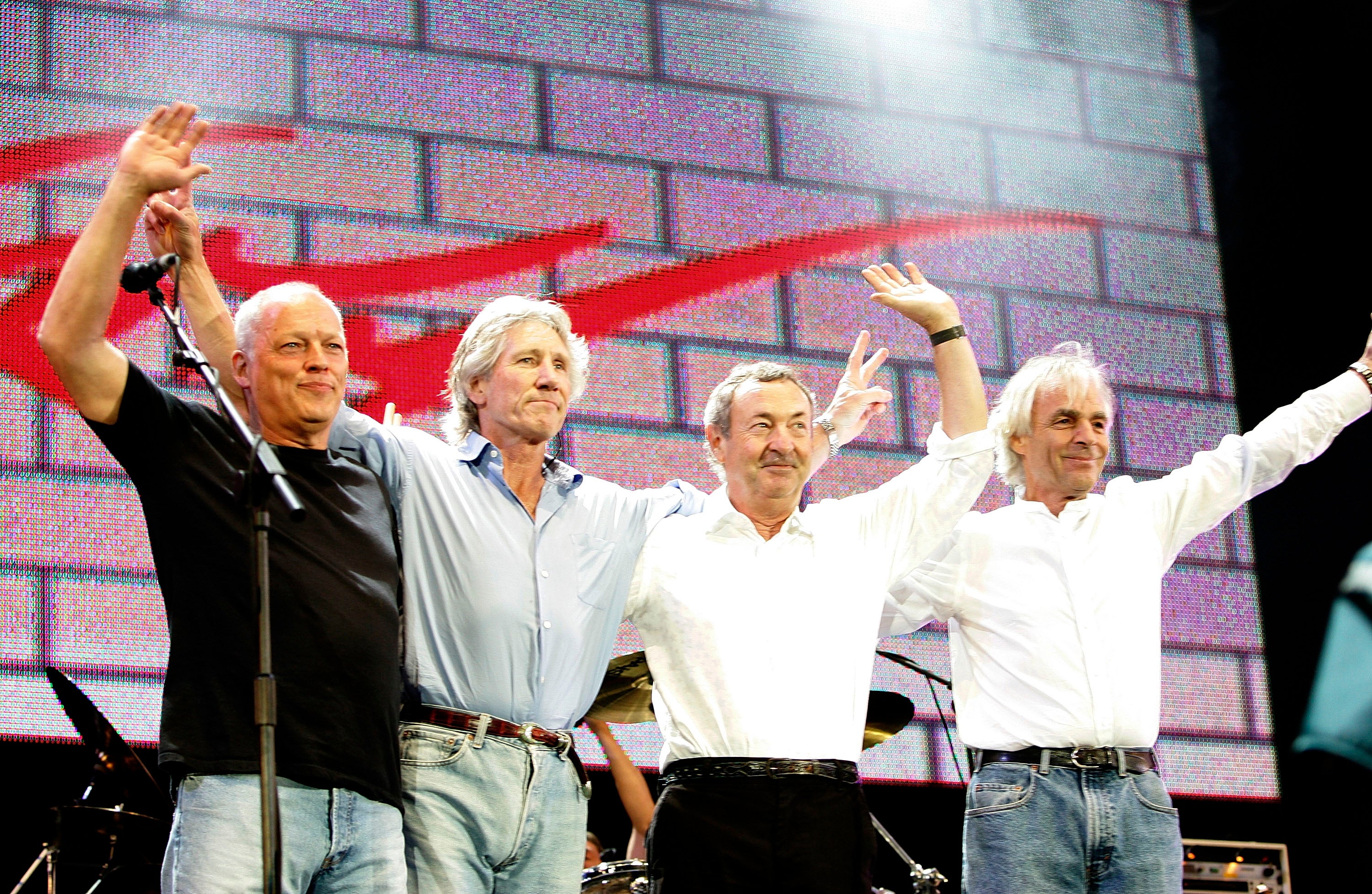 Pink Floyd onstage at Live8 in 2005