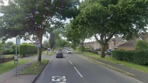 The car only stopped after striking a lamppost in Barrowby Road, Grantham