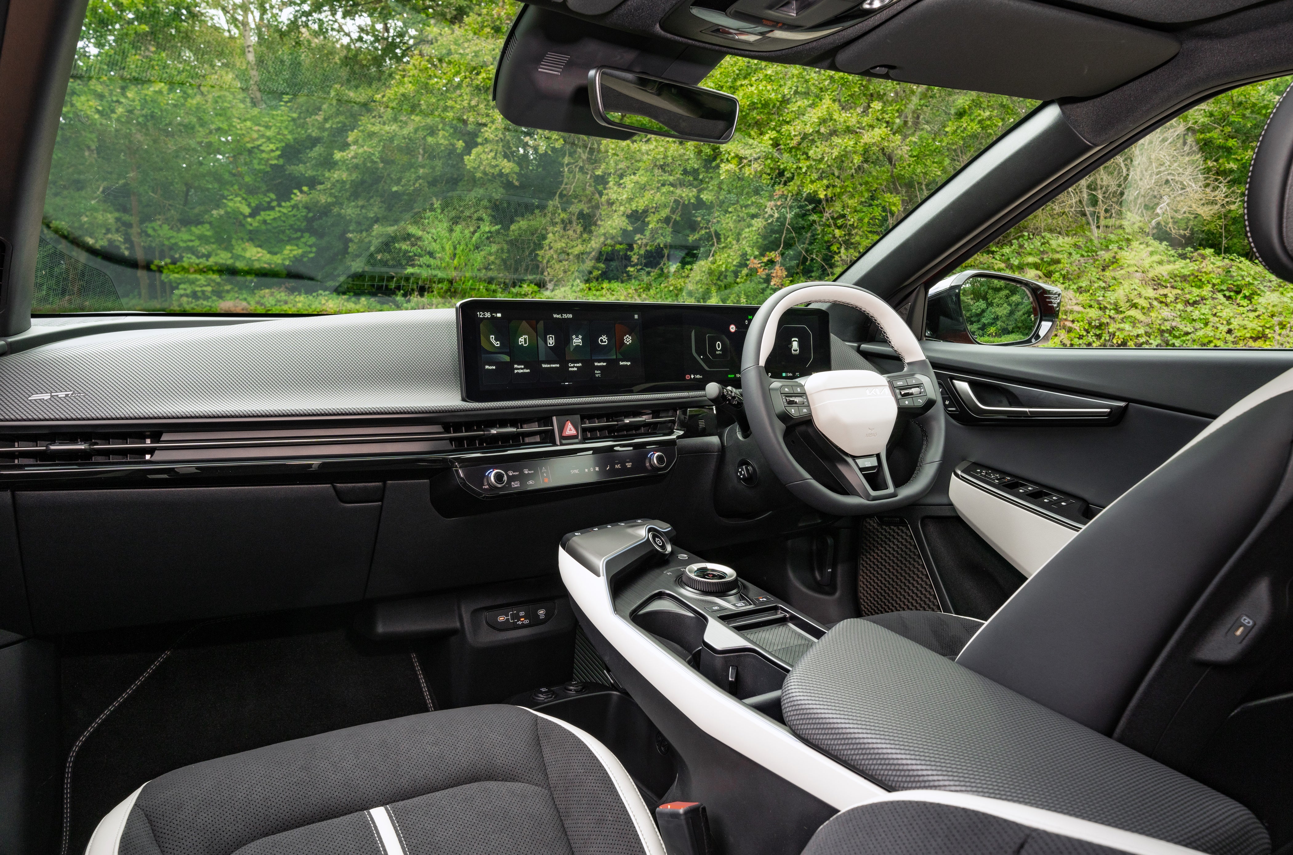 The interior is the same as before, with a pair of 12.3-inch digital displays