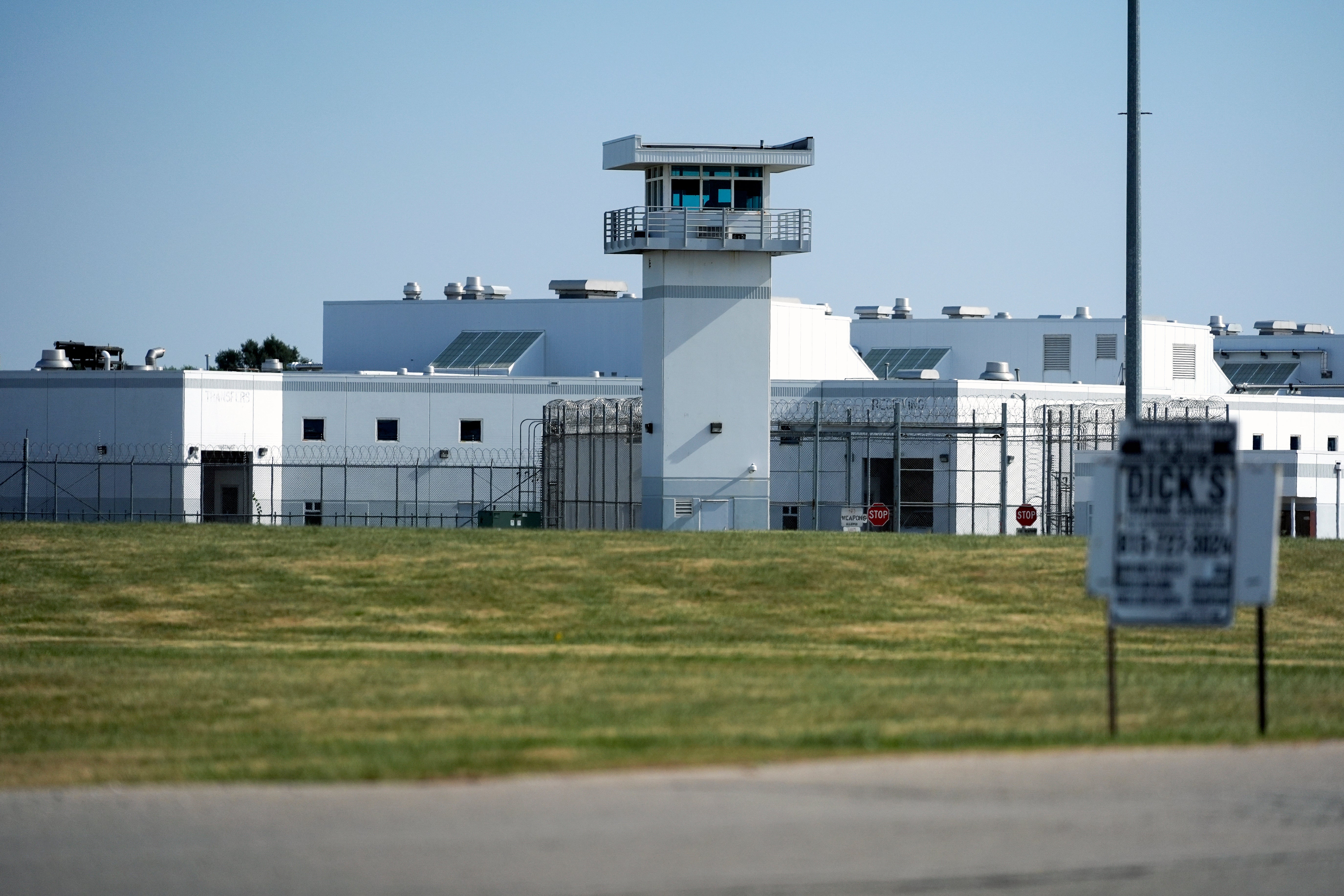 Illinois Prison Replacement
