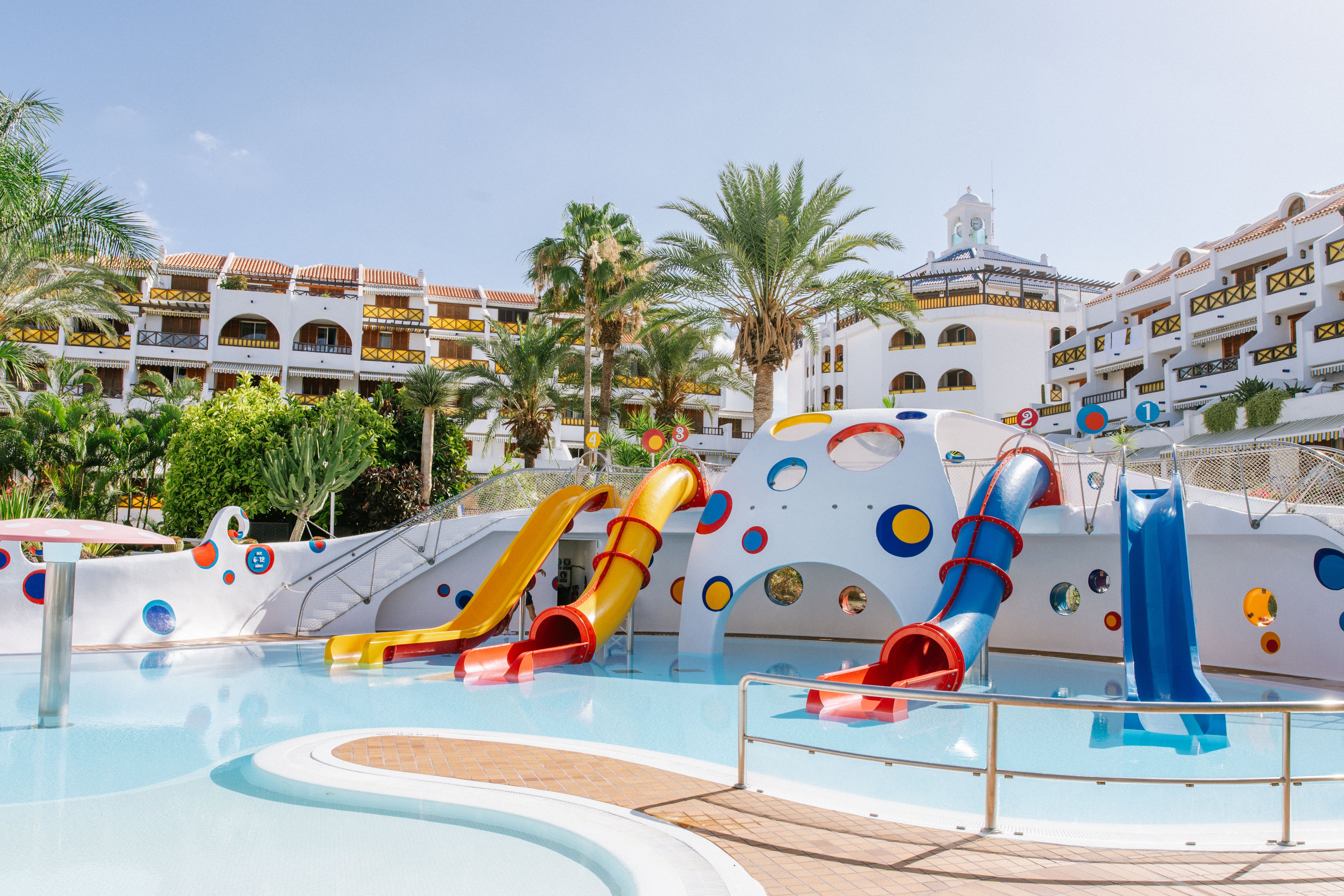 Splash about in Parque Santiago’s mutliple pools before heading to the waterslides