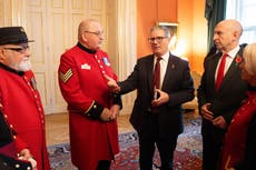 Starmer hosts veterans and charities at Downing Street ahead of Remembrance Day