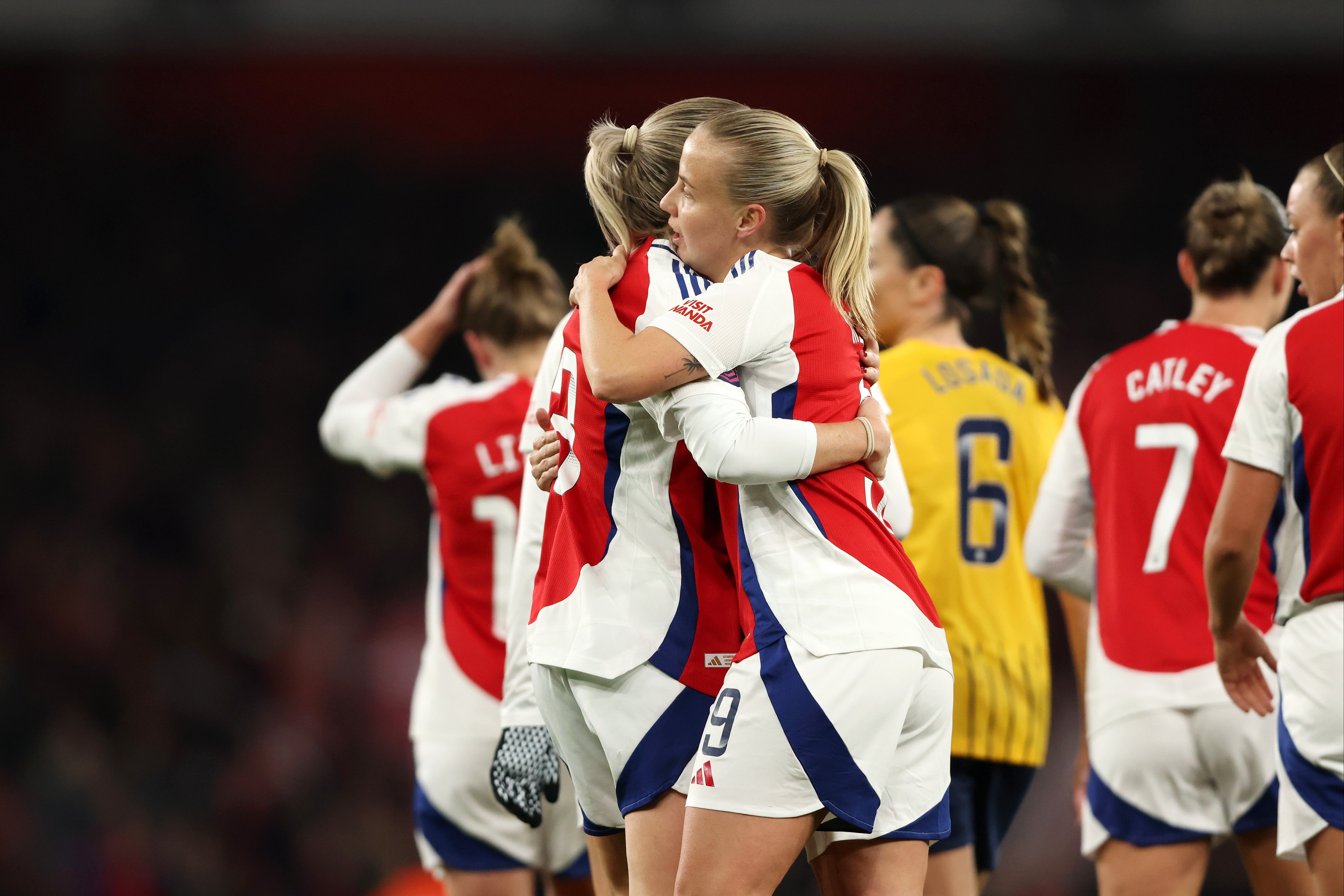 Beth Mead and Alessia Russo were on form in Arsenal’s victory over Brighton