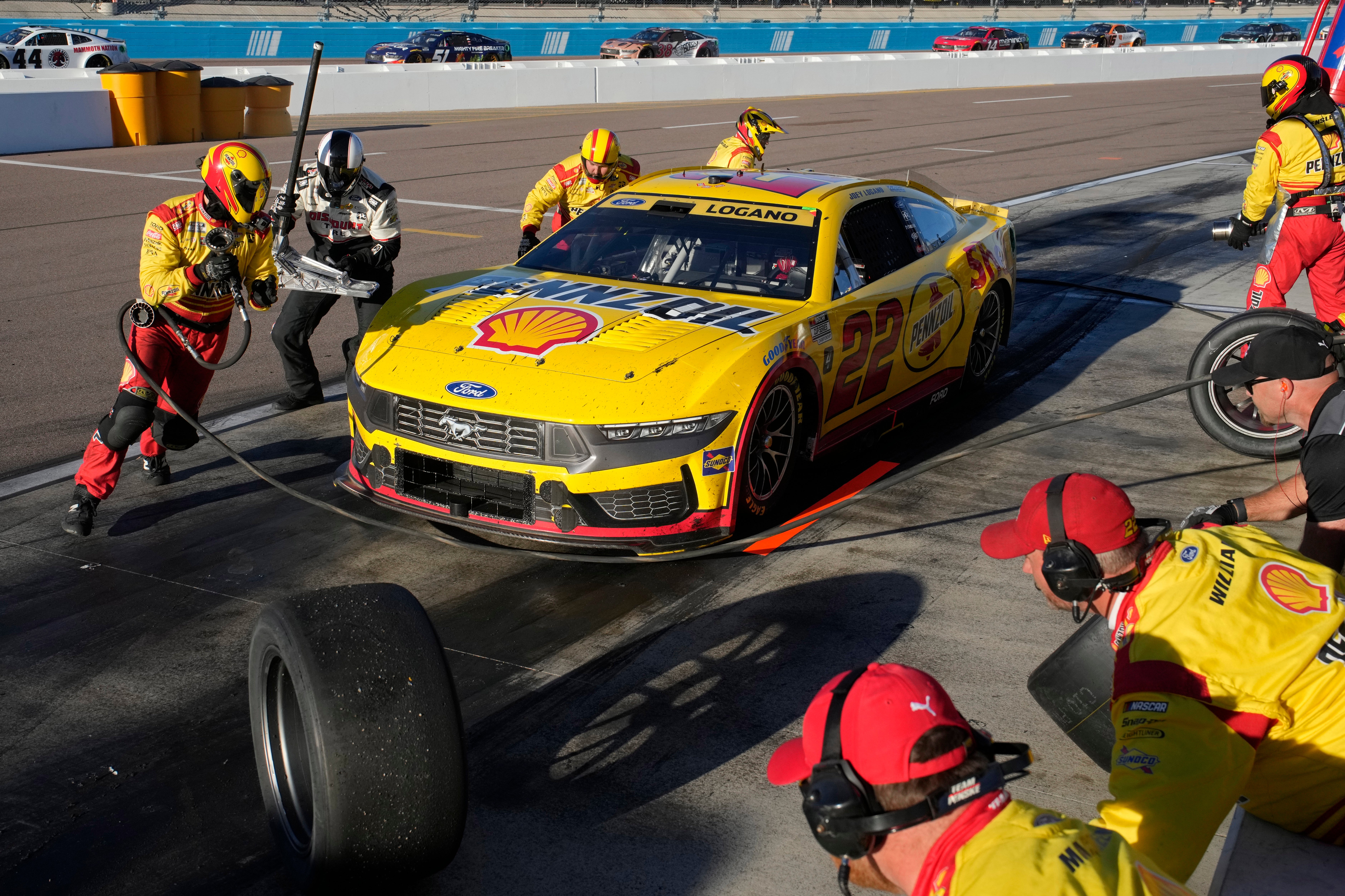 NASCAR Phoenix Auto Racing