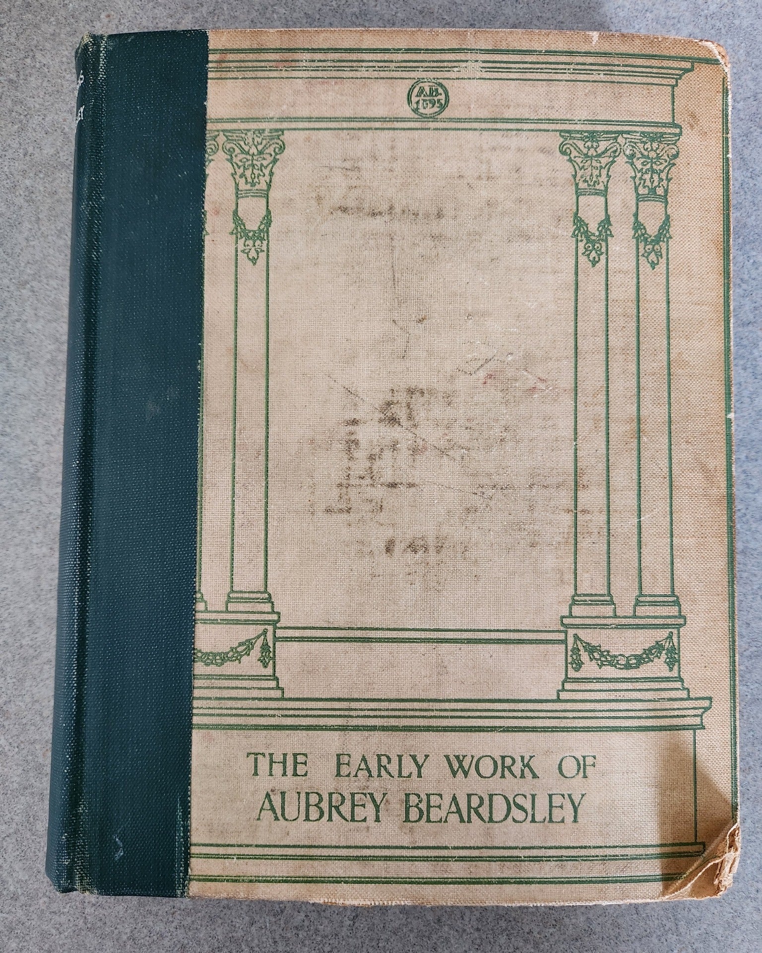 Aubrey Beardsley was an English illustrator who lived in the 19th century