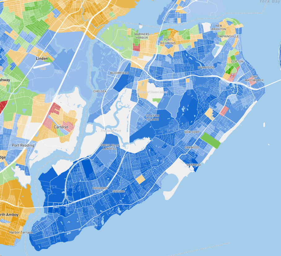 A map of Staten Island by majority race in the area. Blue (white), orange (Hispanic), green (Black), red (Asian).