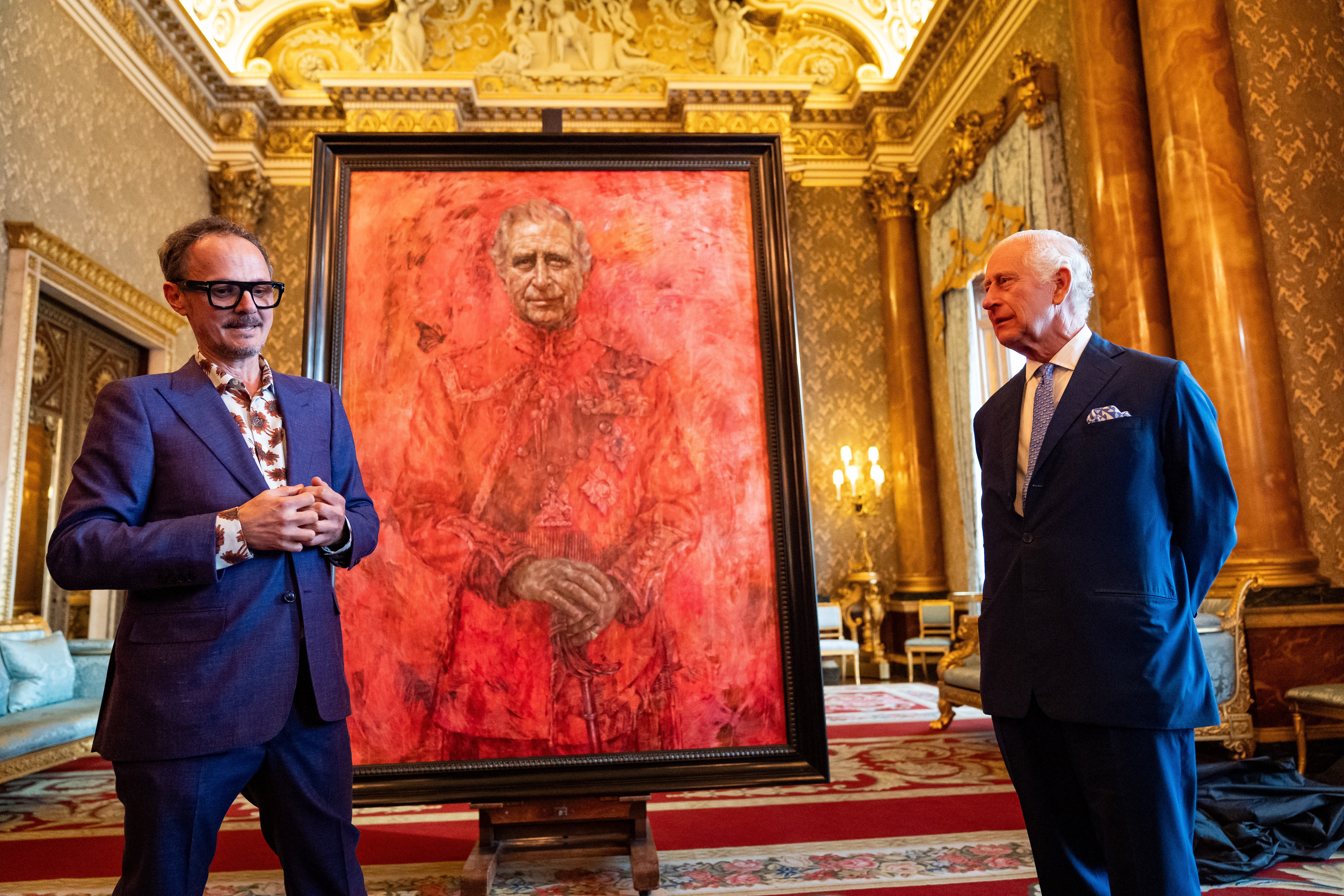 Artist Jonathan Yeo and Charles at the unveiling of artist Yeo’s portrait of the King, 14 May 2024